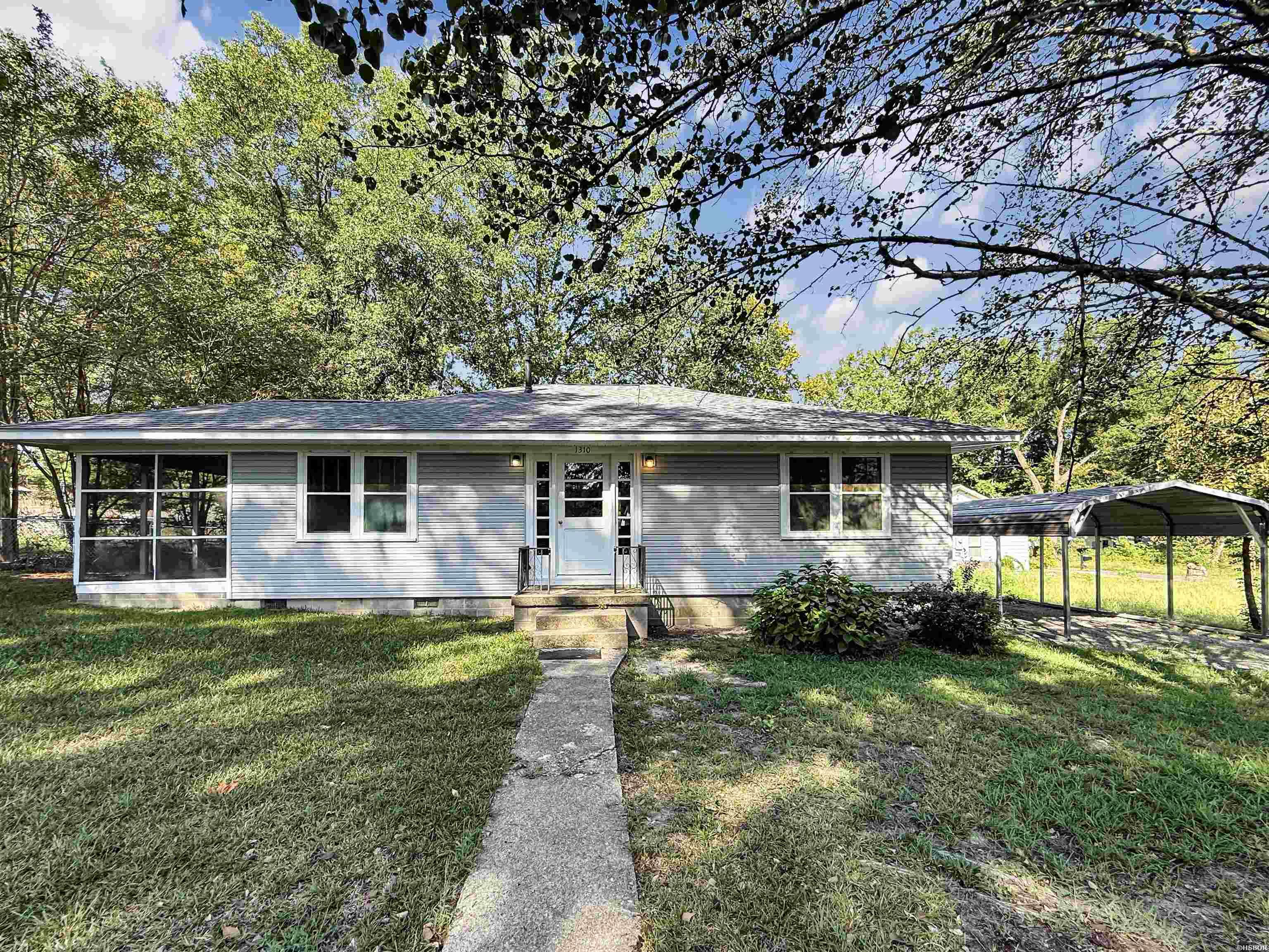 1310 Roosevelt Street Property Photo 1
