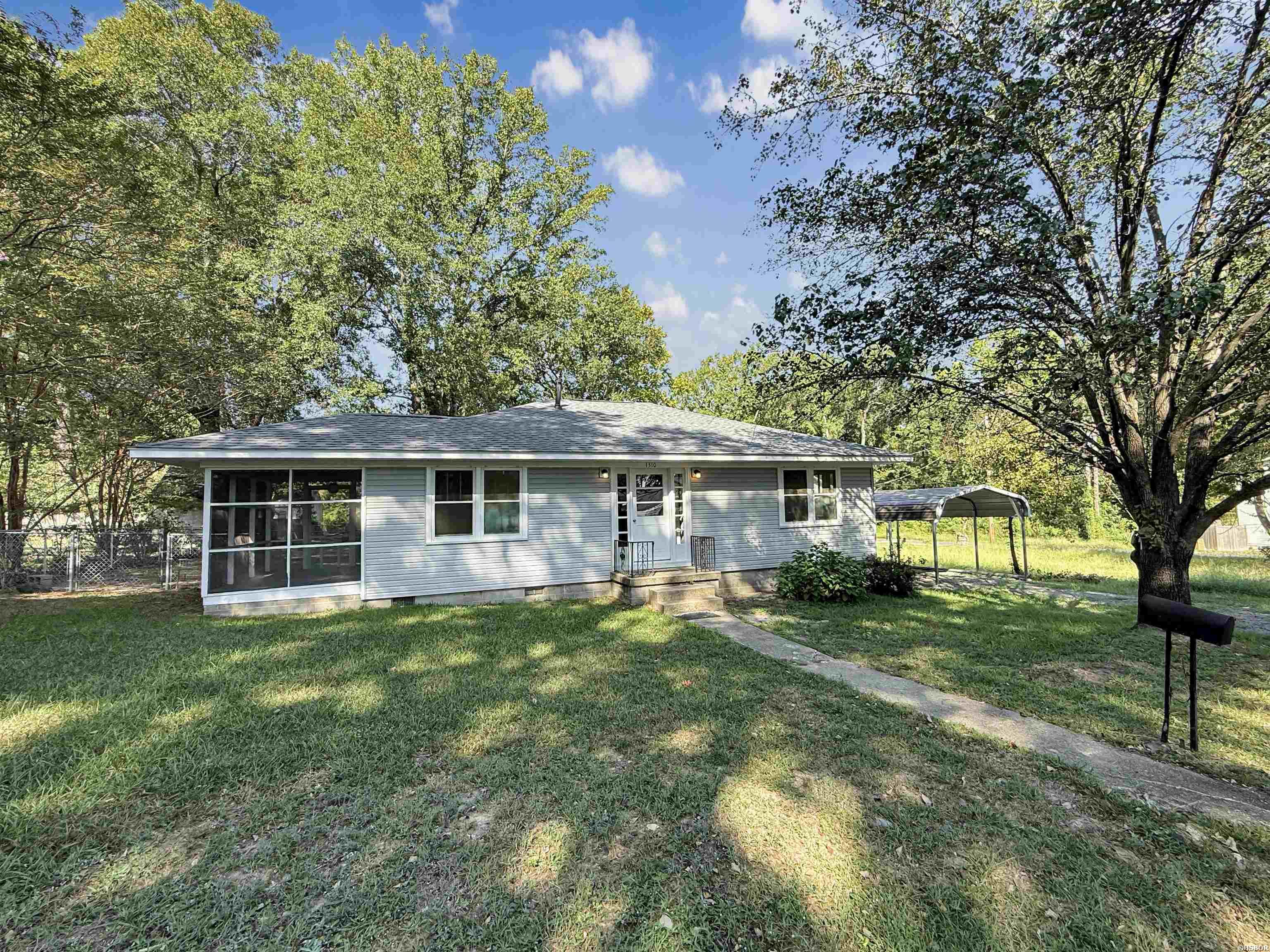 1310 Roosevelt Street Property Photo 38