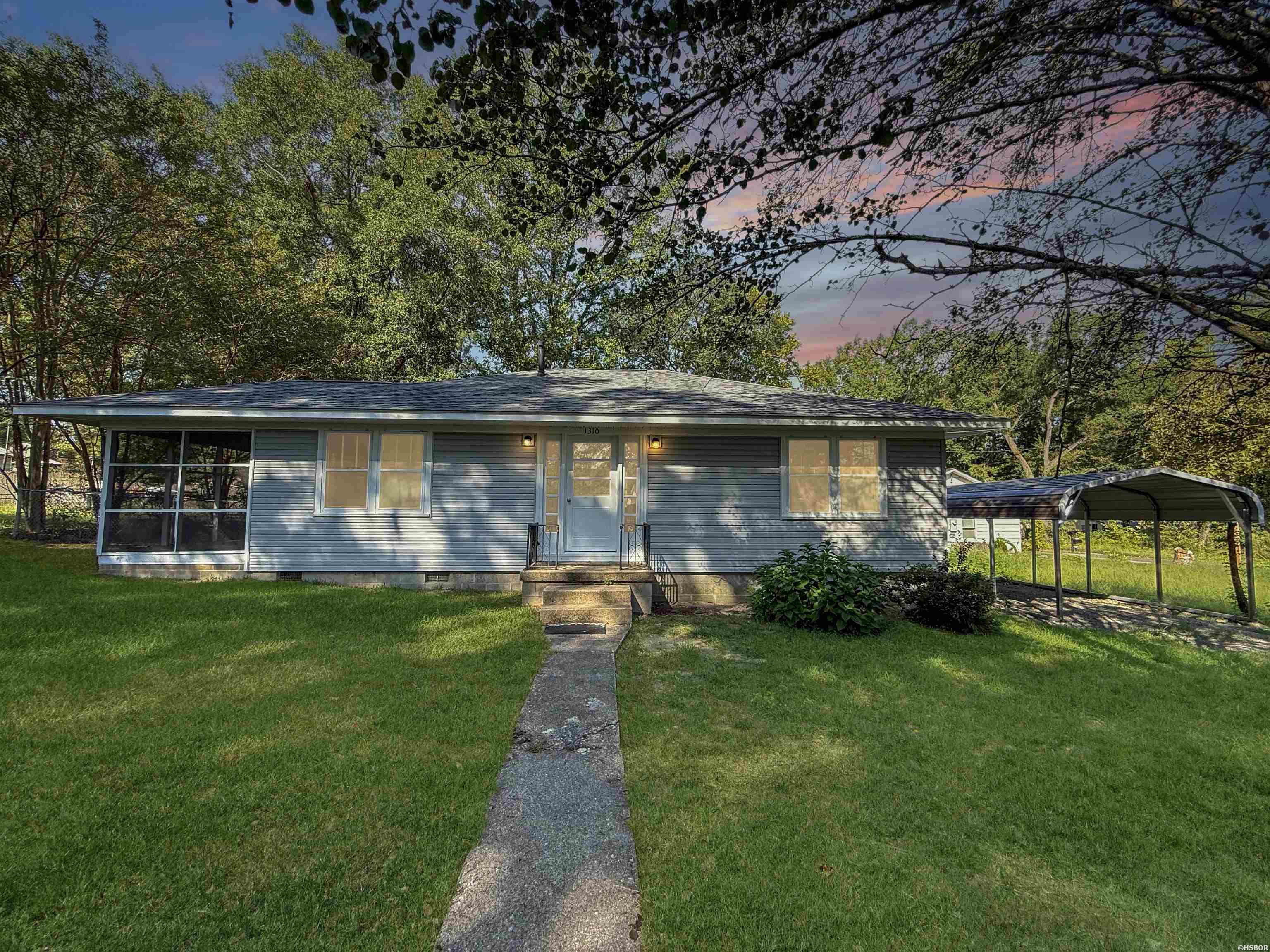 1310 Roosevelt Street Property Photo 39