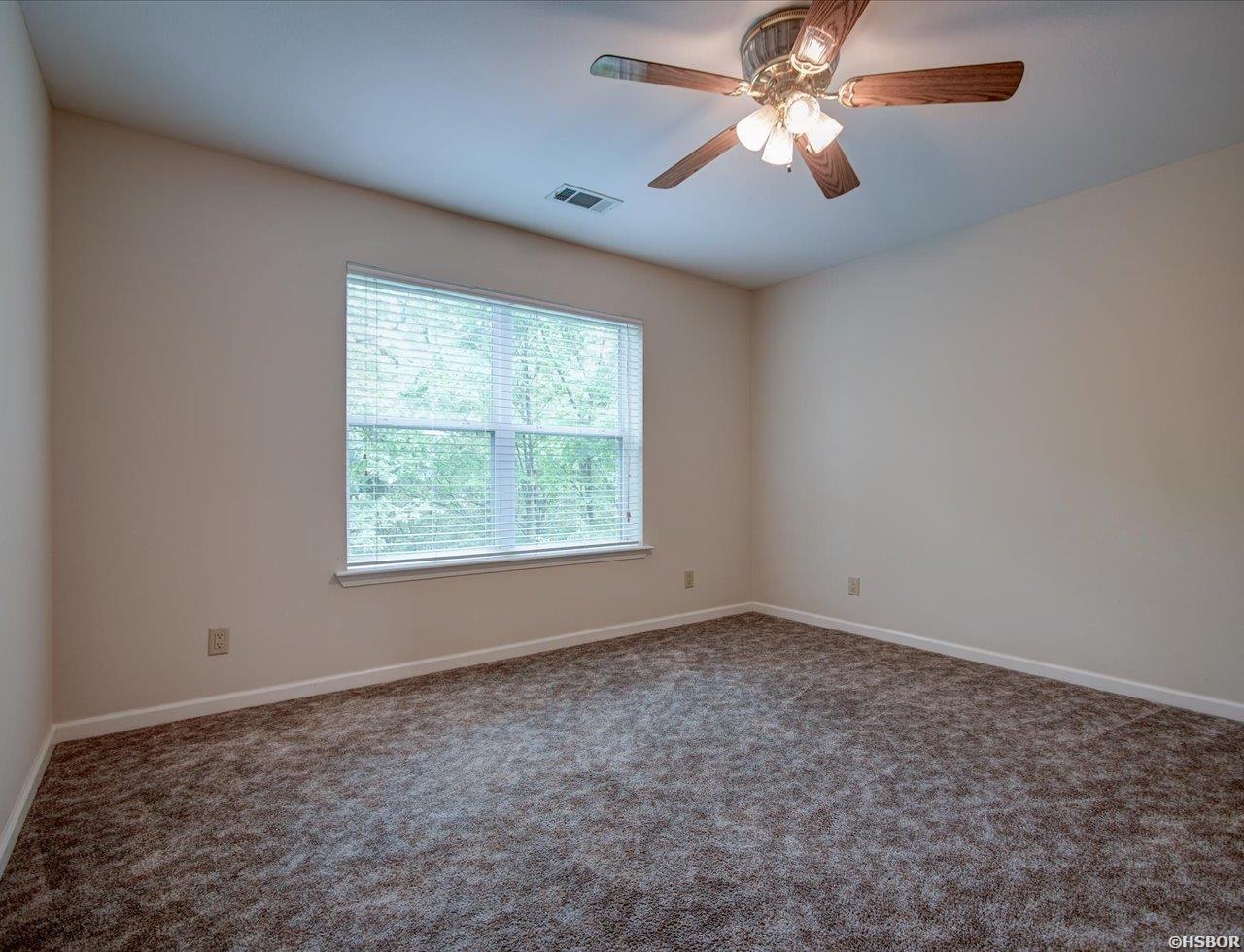 208 Southridge Property Photo 20