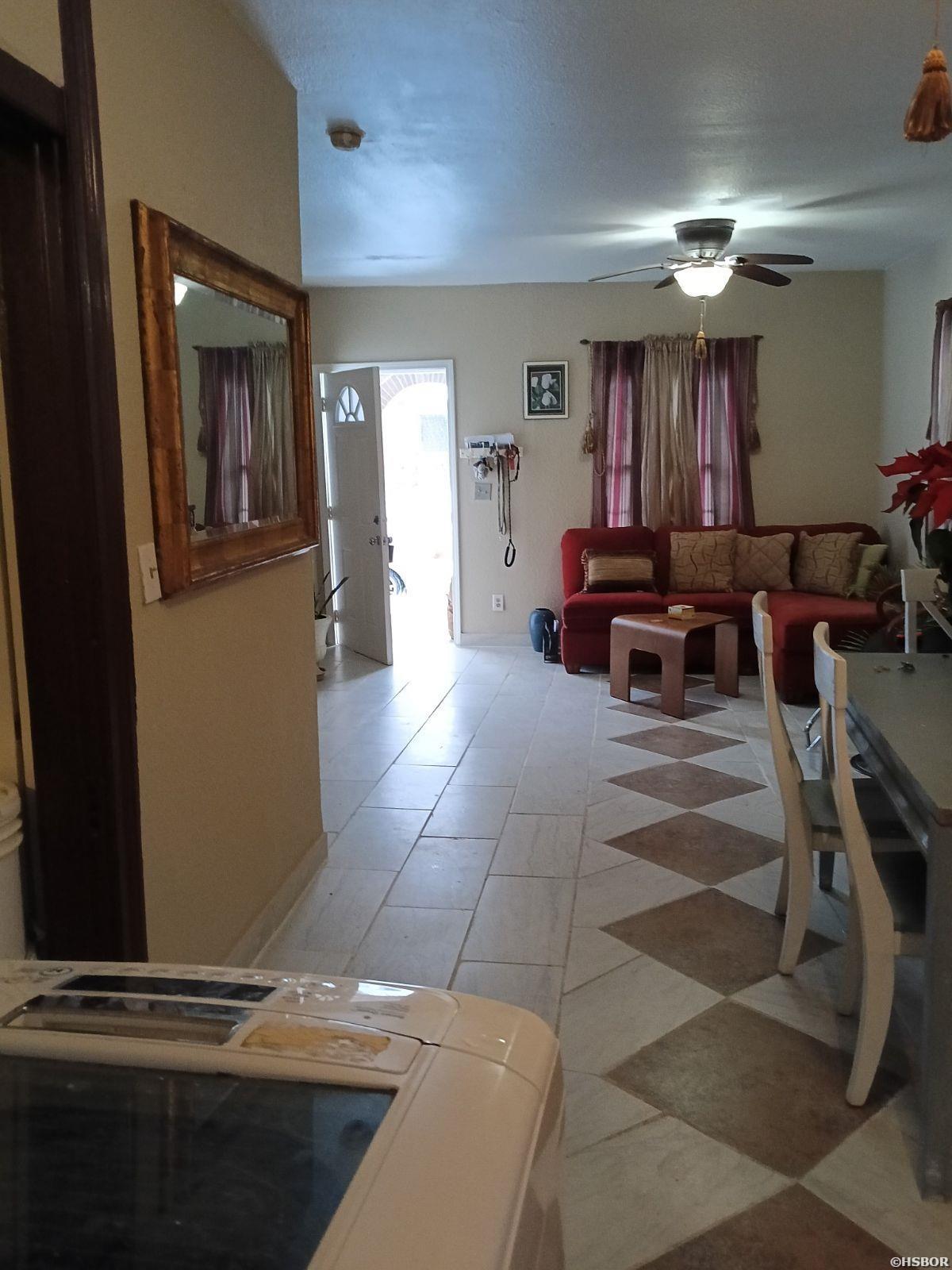 129 Daisy Street Property Photo 3