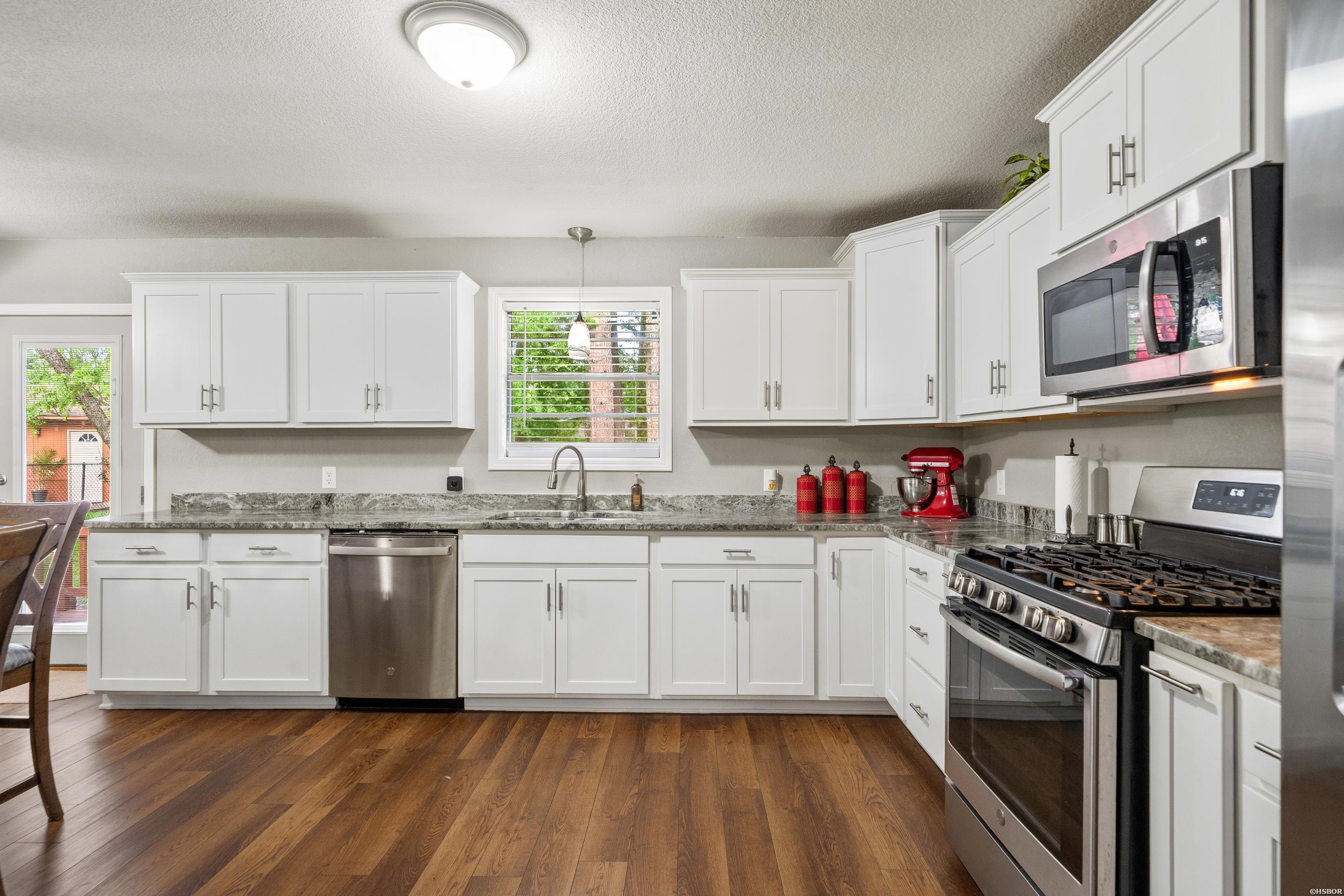 335 Cimmaron Street Property Photo 5