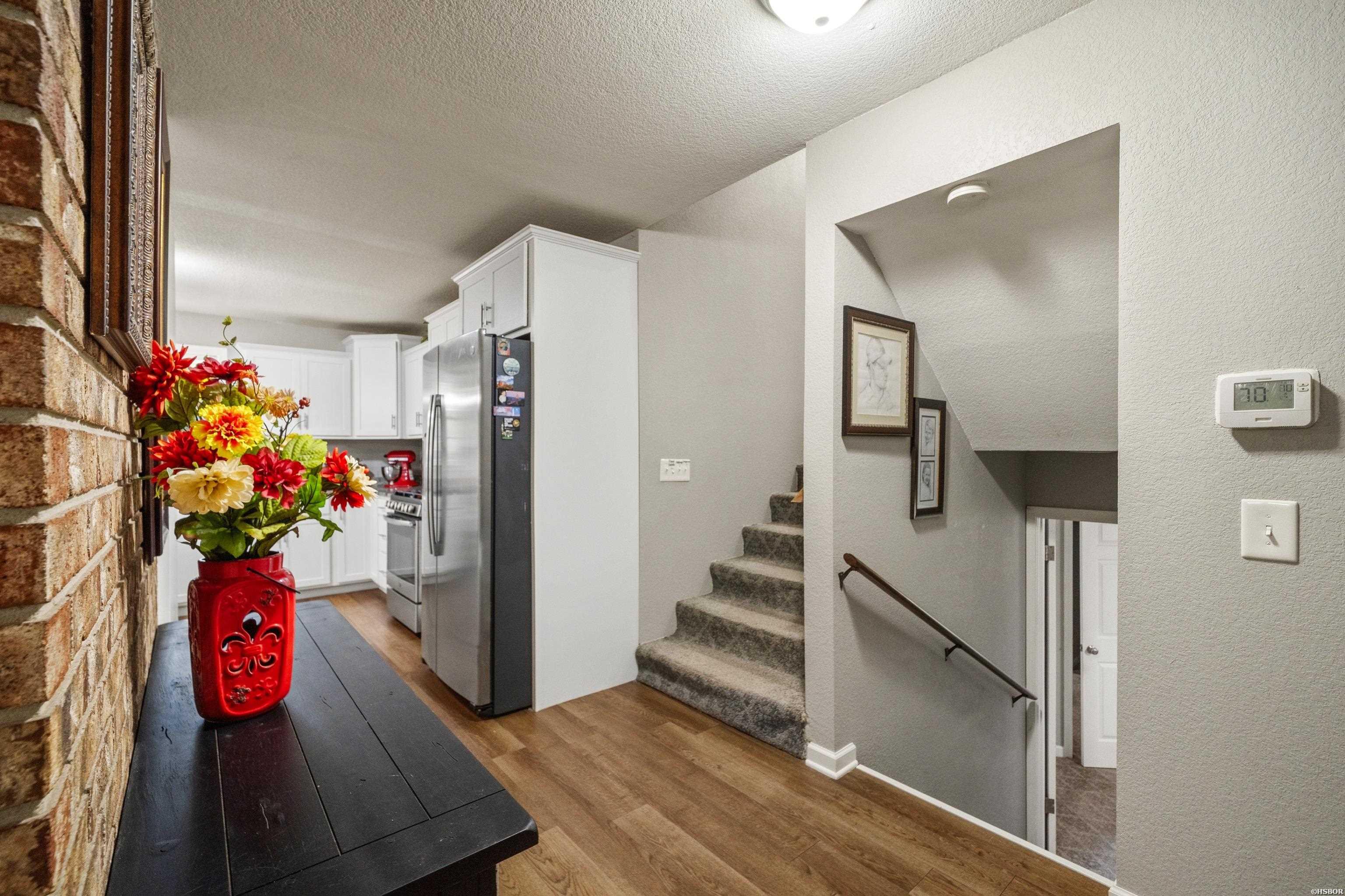 335 Cimmaron Street Property Photo 8
