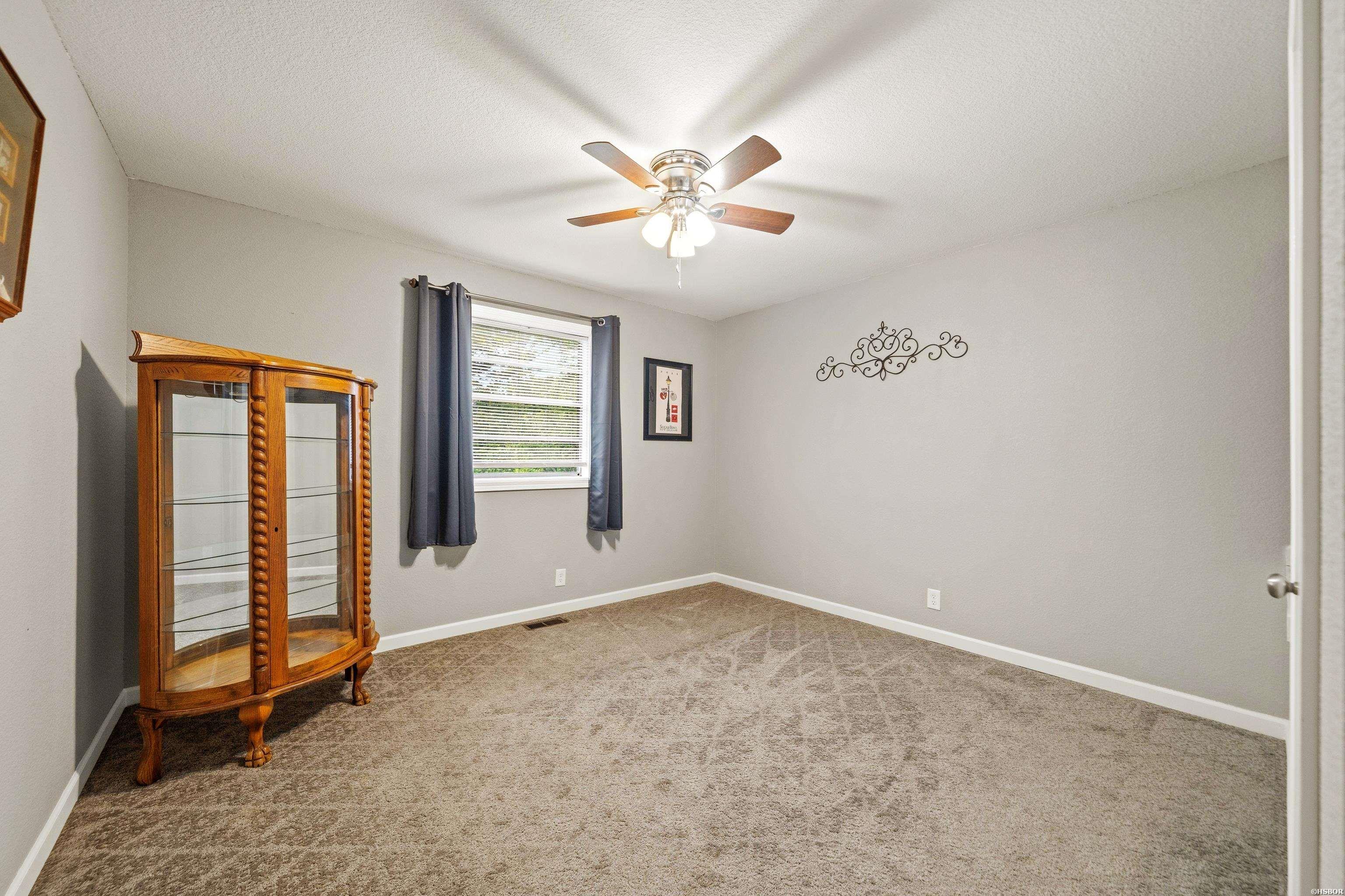 335 Cimmaron Street Property Photo 13