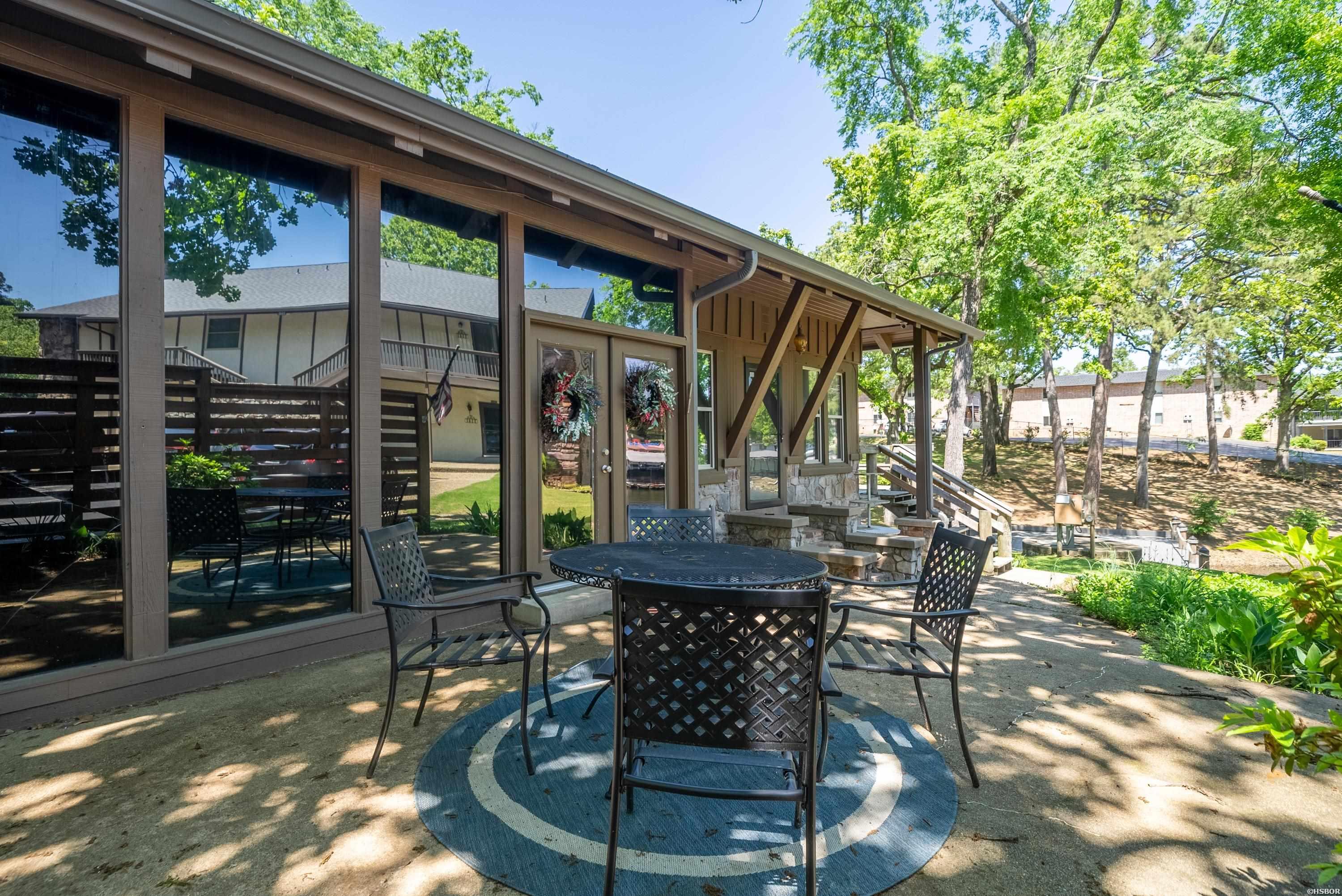 1139 Twin Points Property Photo 35