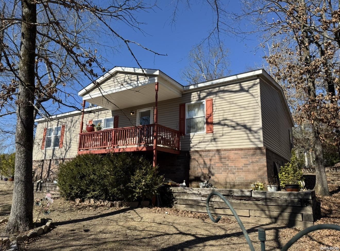 101 E Miracle Place Property Photo 3
