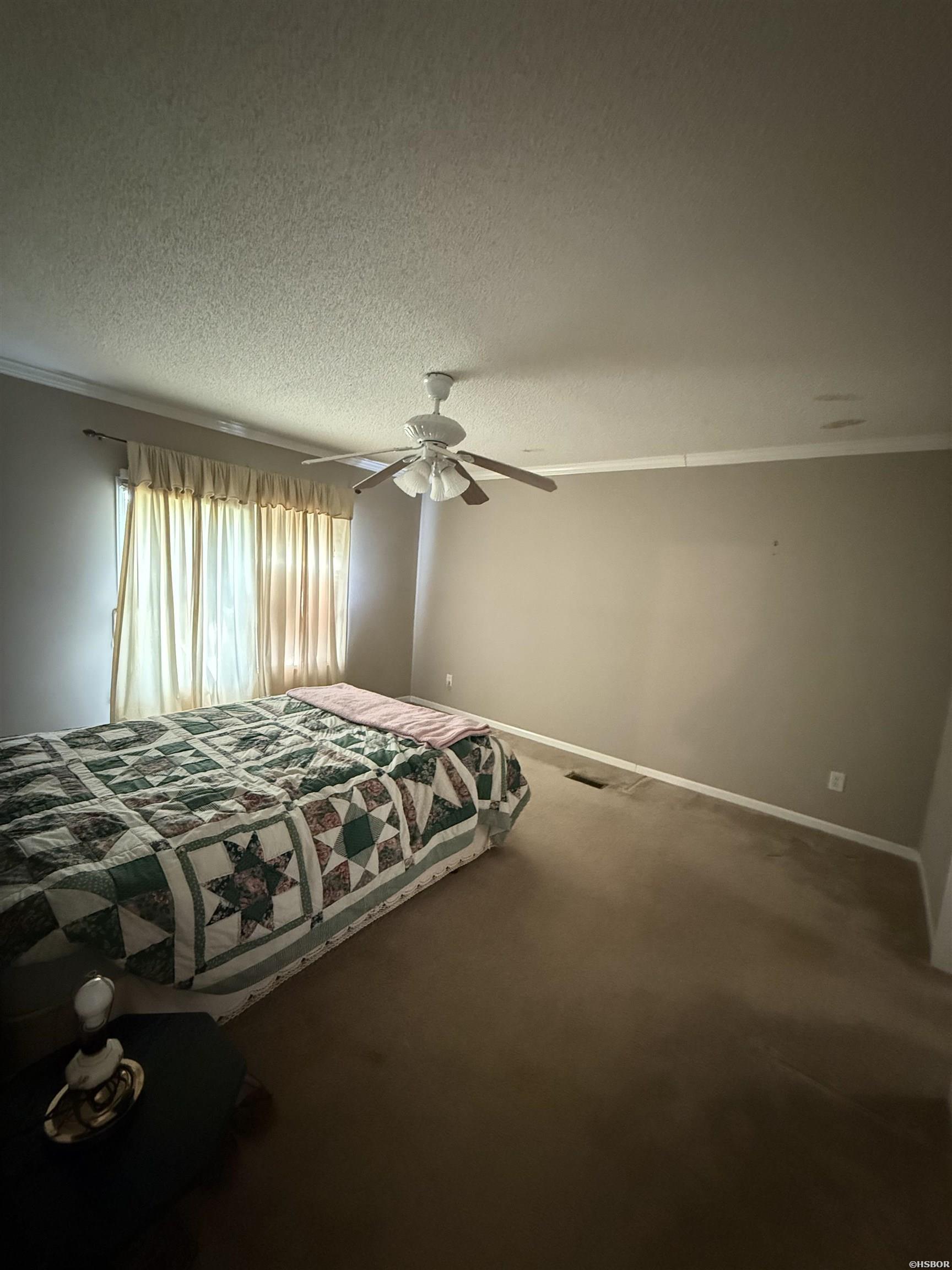 101 E Miracle Place Property Photo 13