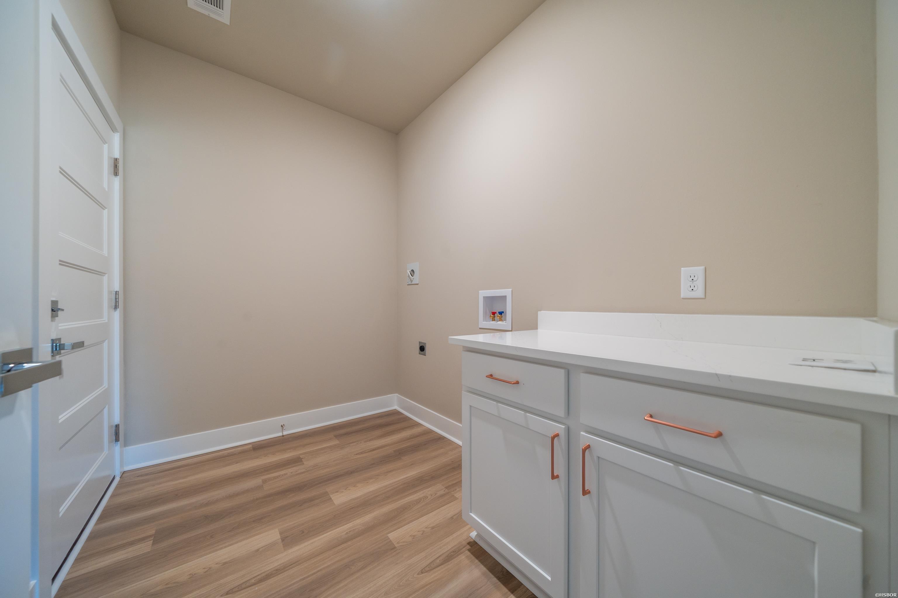 101 Sea Ray Cove Property Photo 44