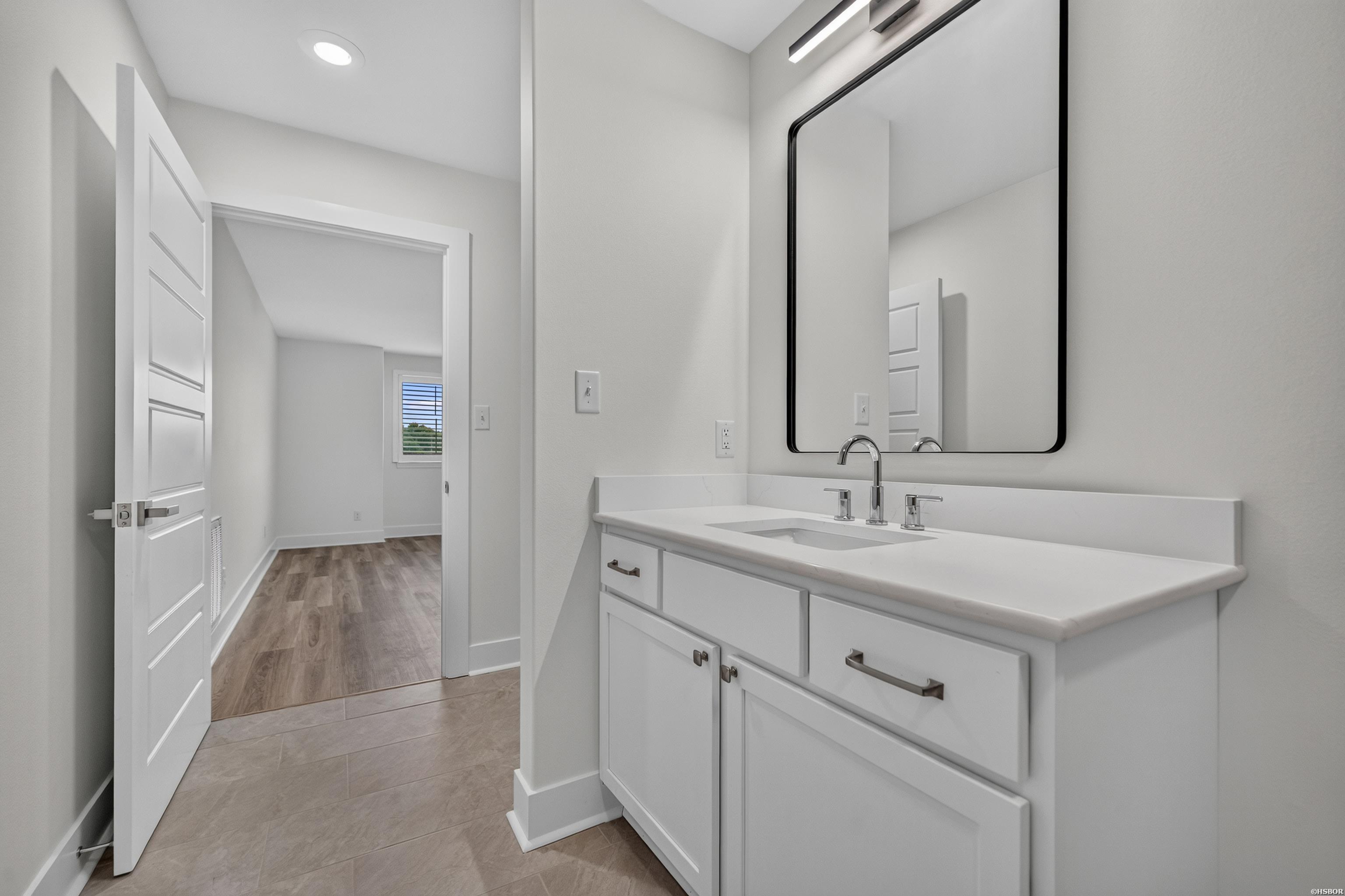 235 Clearwater Cove Property Photo 41