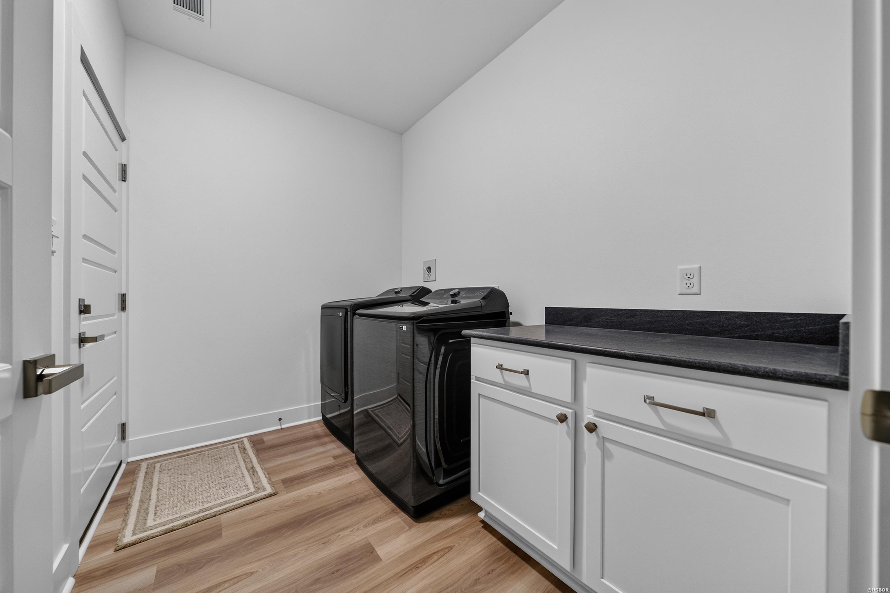 235 Clearwater Cove Property Photo 43