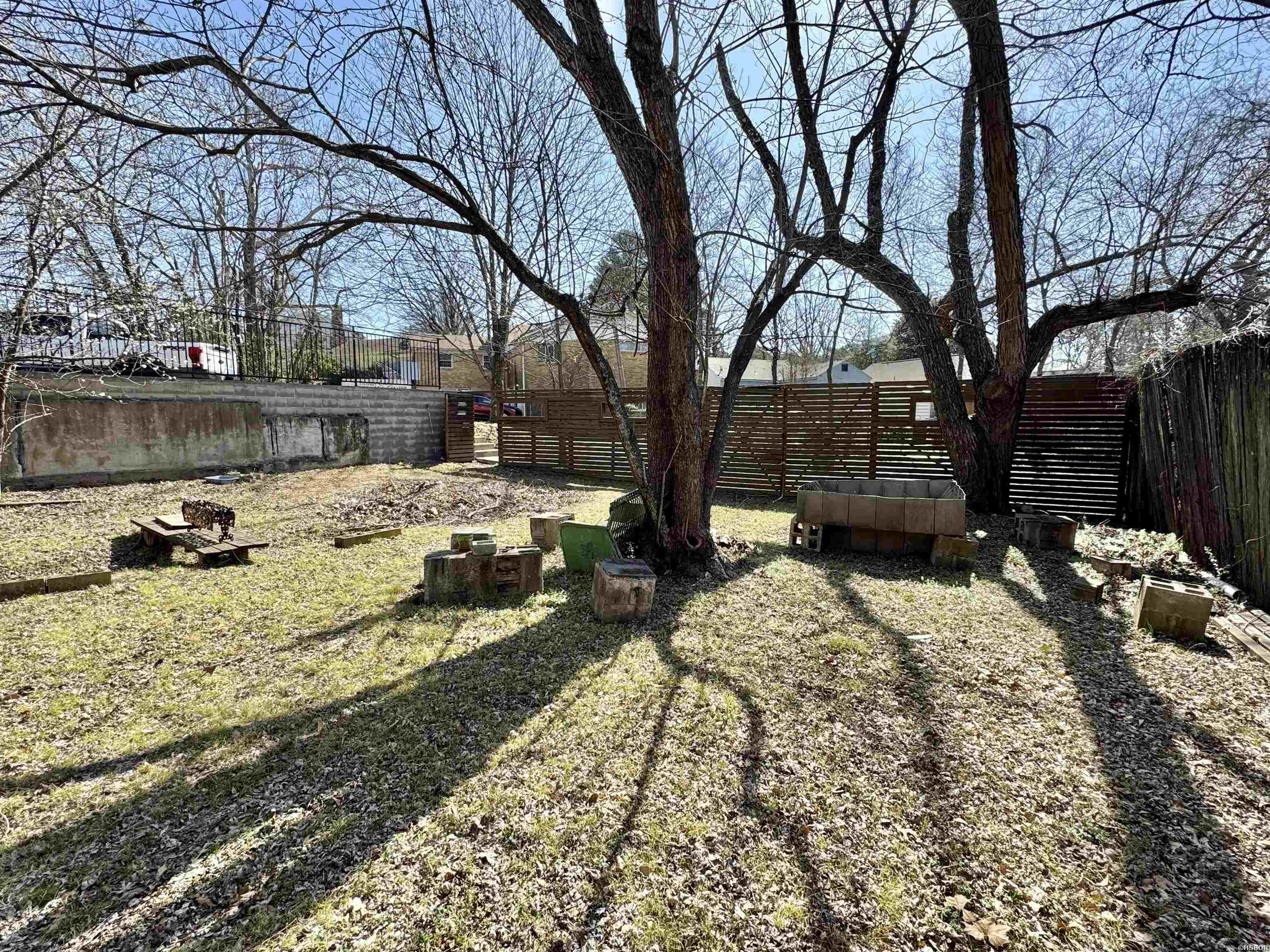 711 Albert Pike Road Property Photo 12