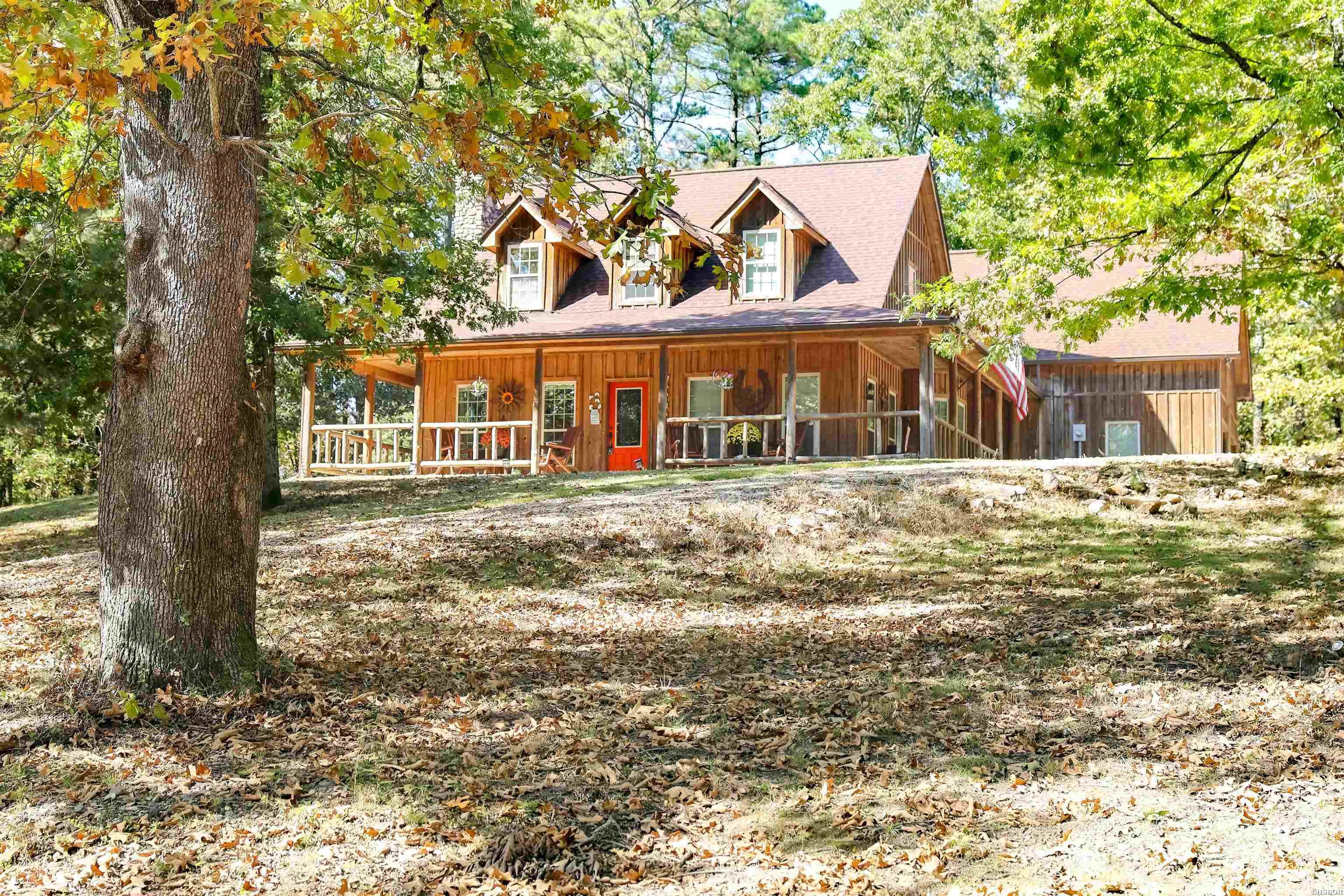 646 School Street Property Photo 1