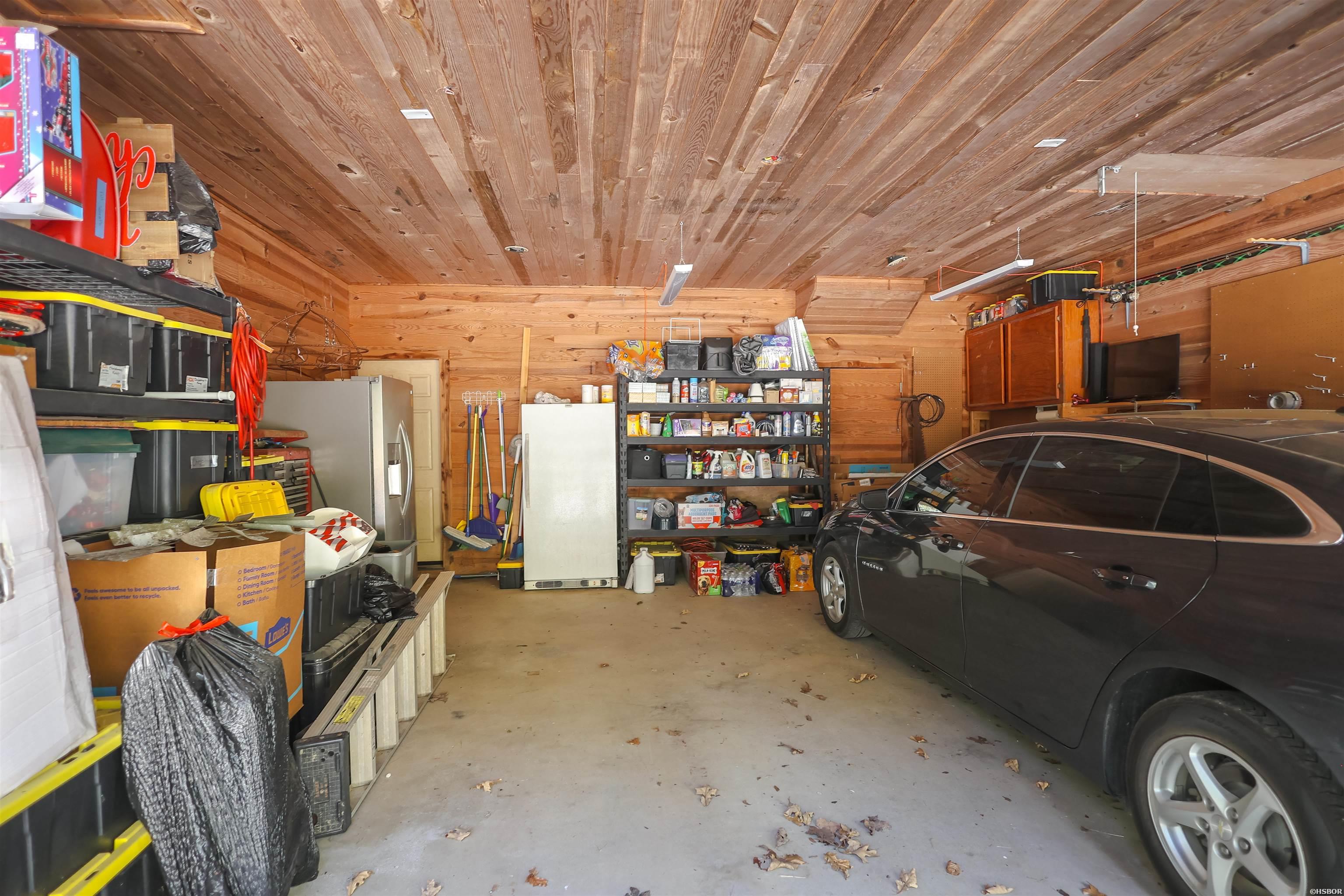 646 School Street Property Photo 24