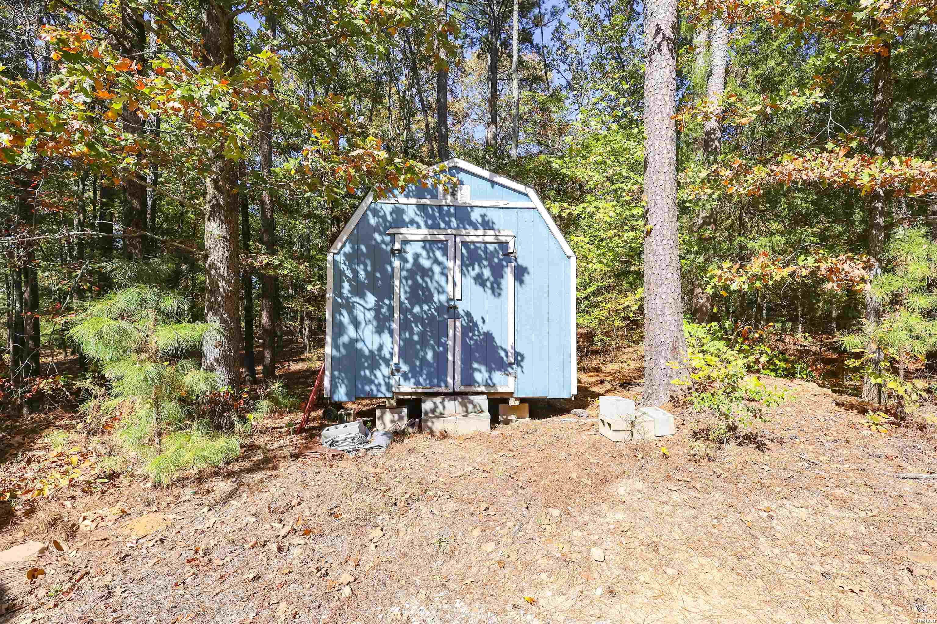 646 School Street Property Photo 32