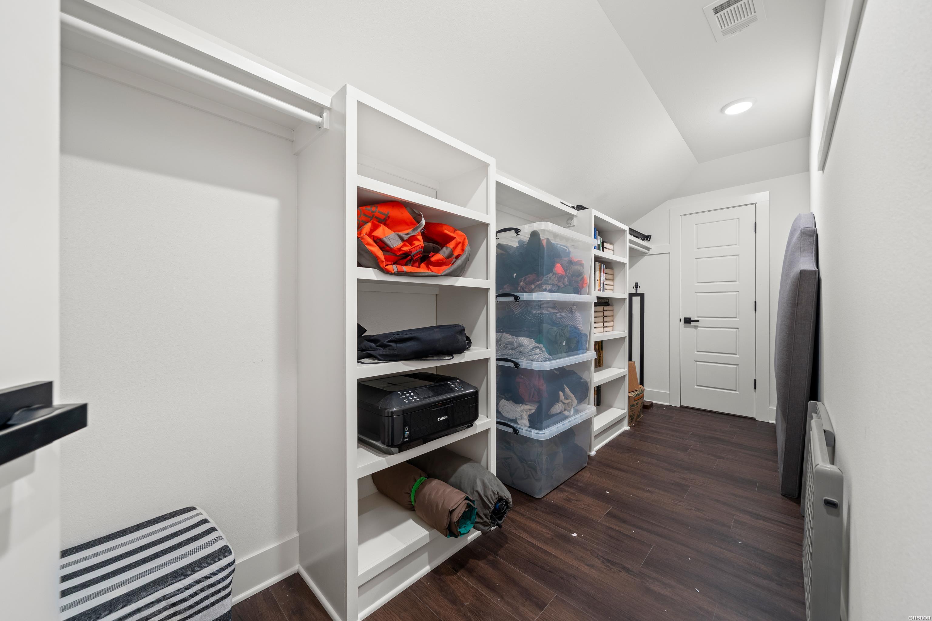 165 Clearwater Cove Property Photo 35