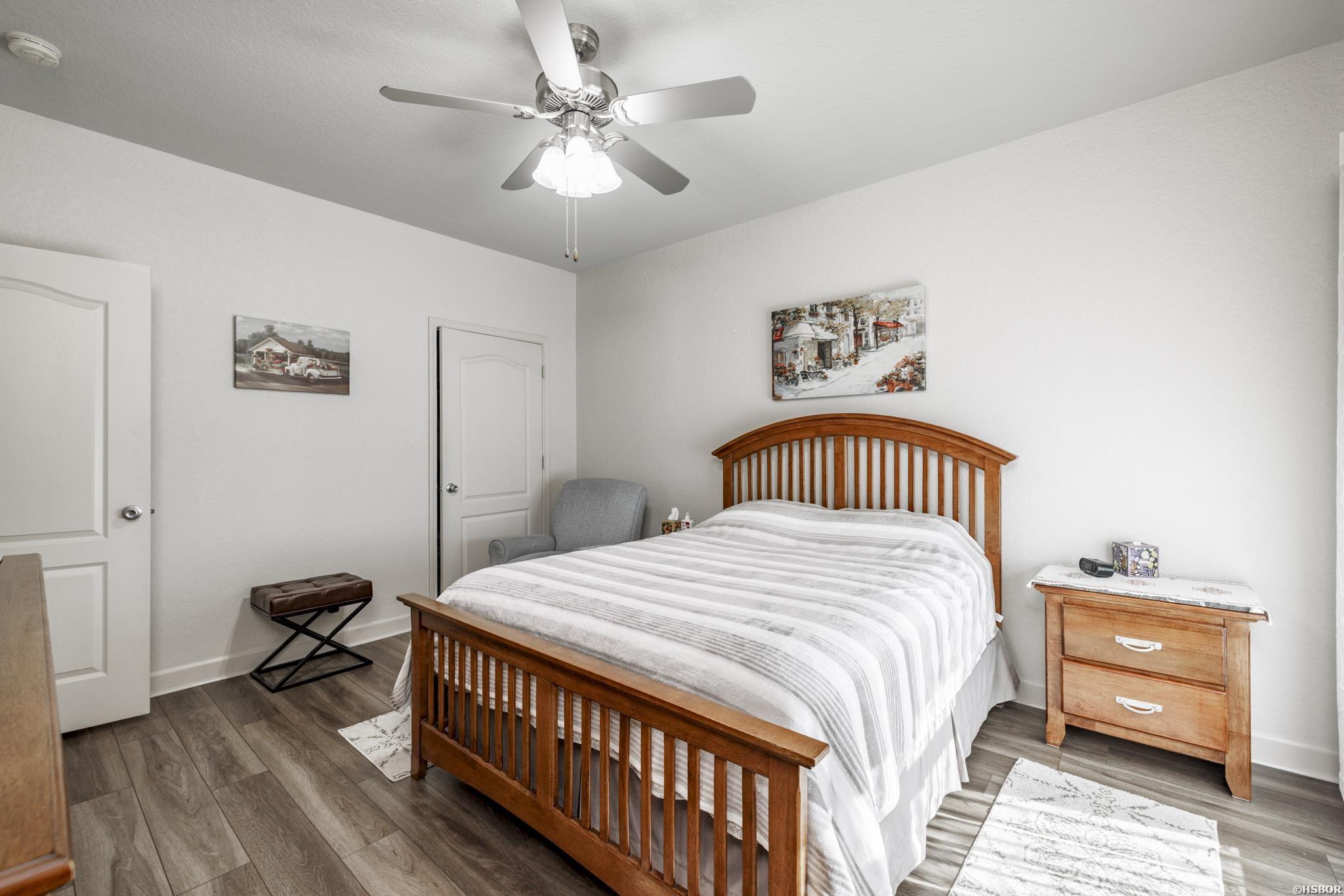 518 Amity Property Photo 17