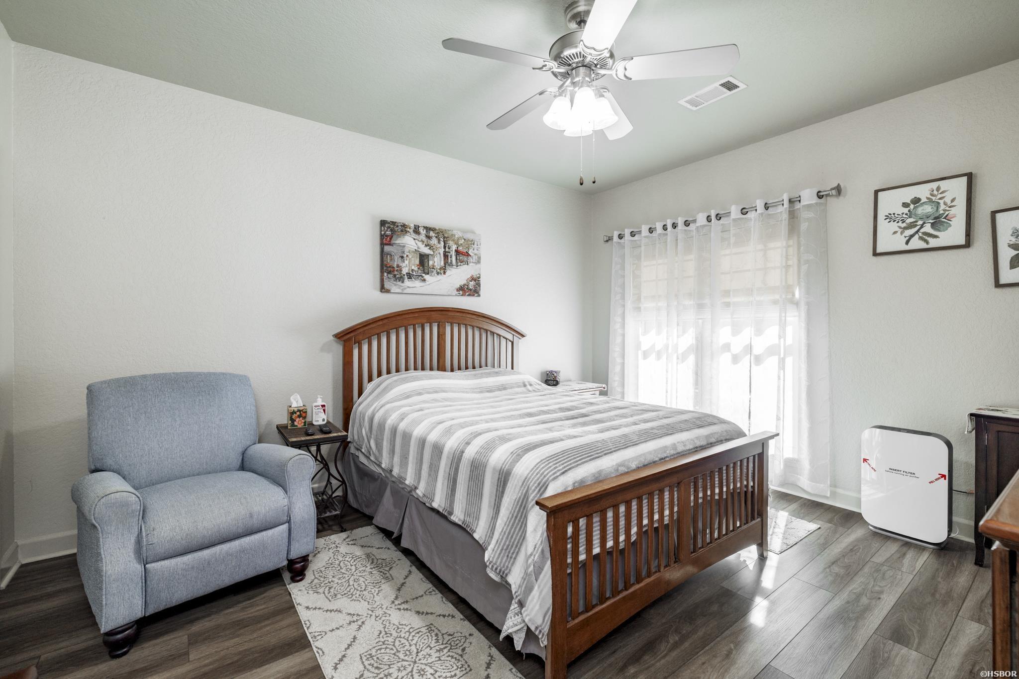 518 Amity Property Photo 19
