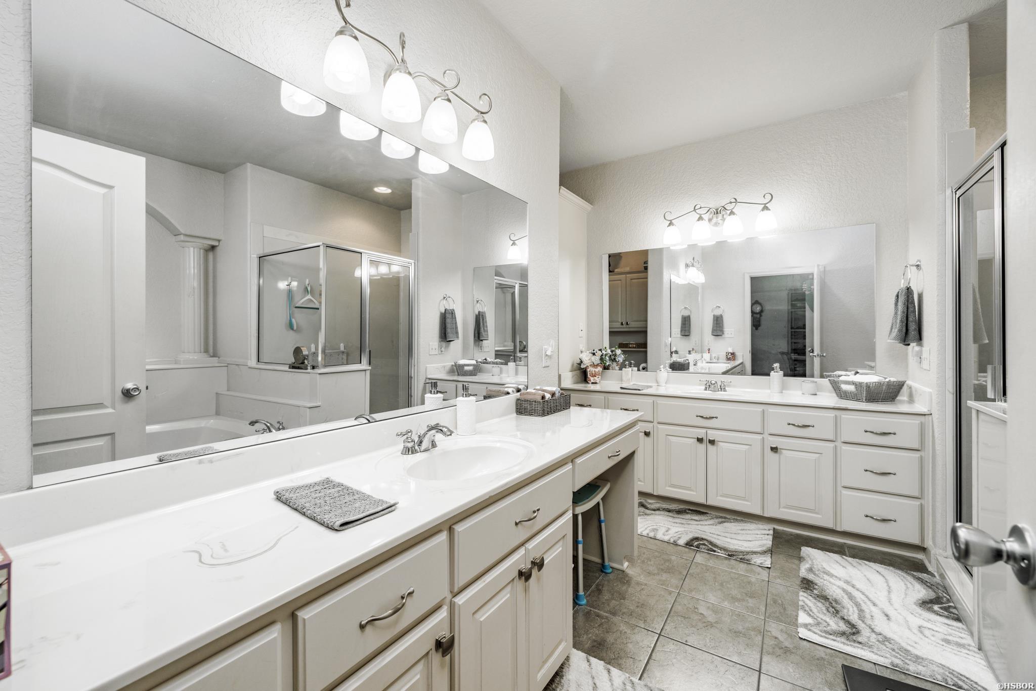 518 Amity Property Photo 21