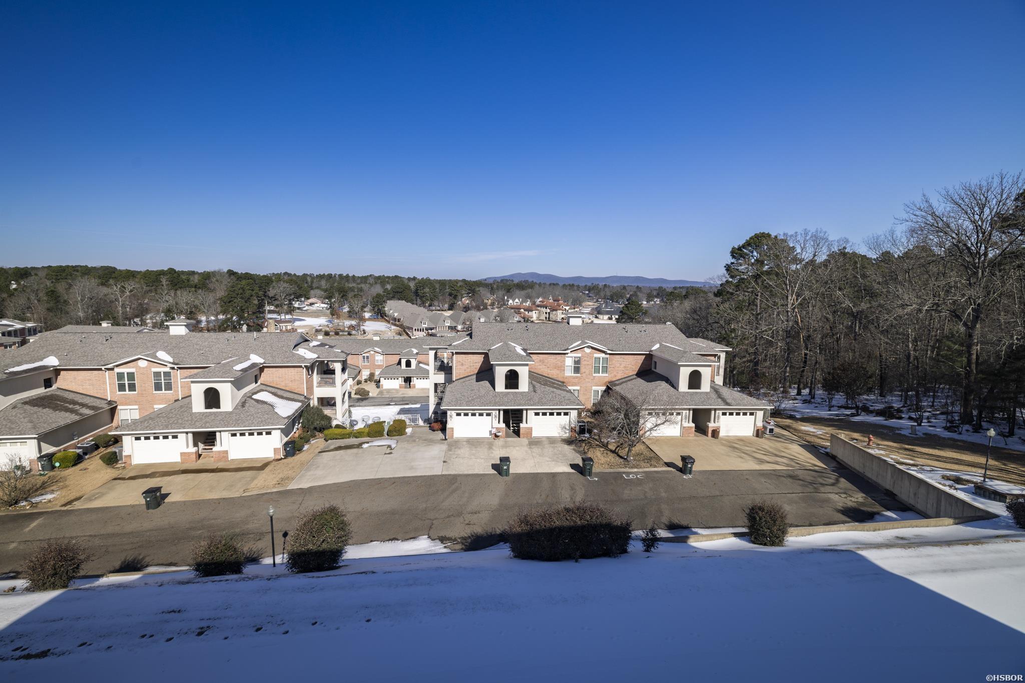 518 Amity Property Photo 32