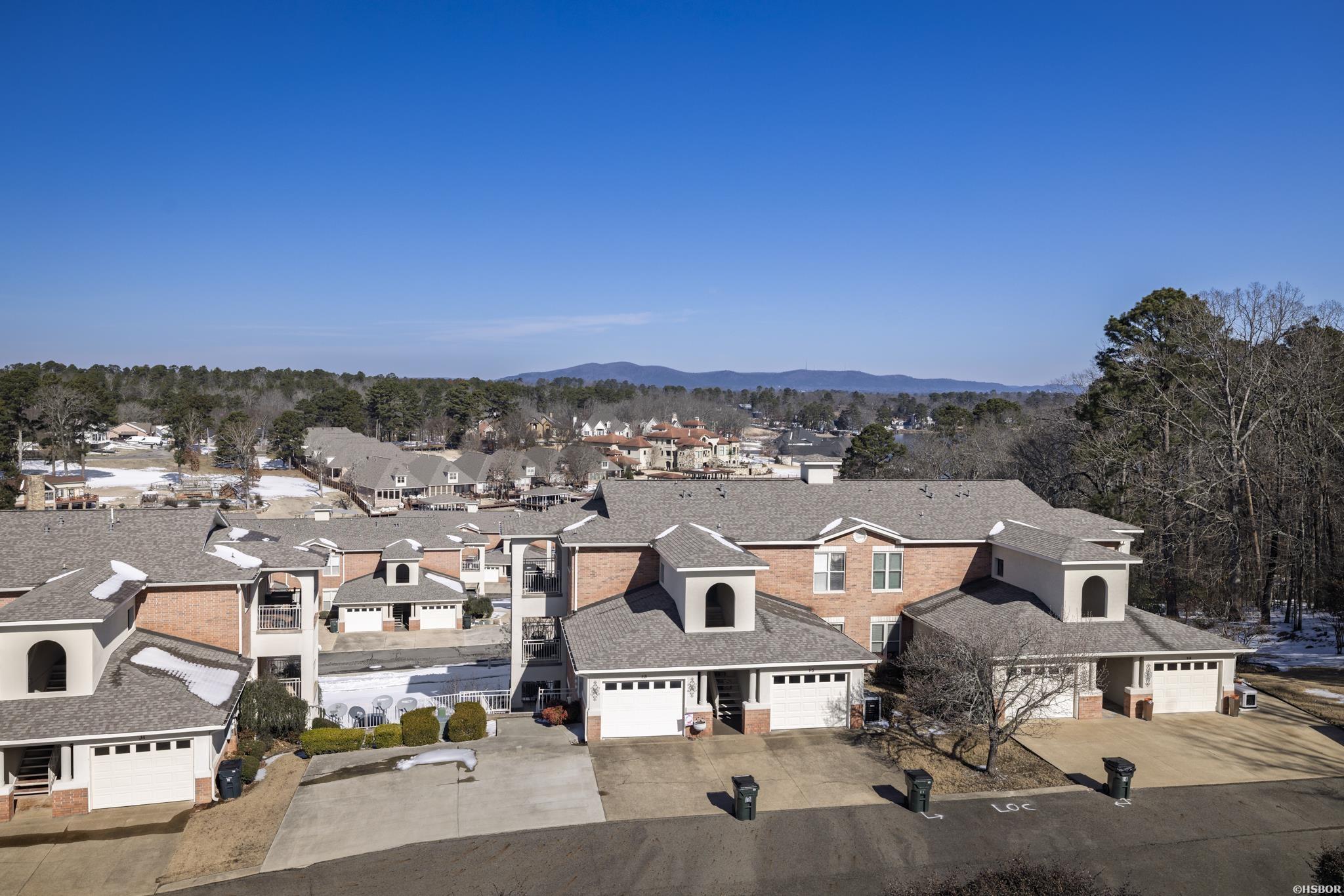 518 Amity Property Photo 34