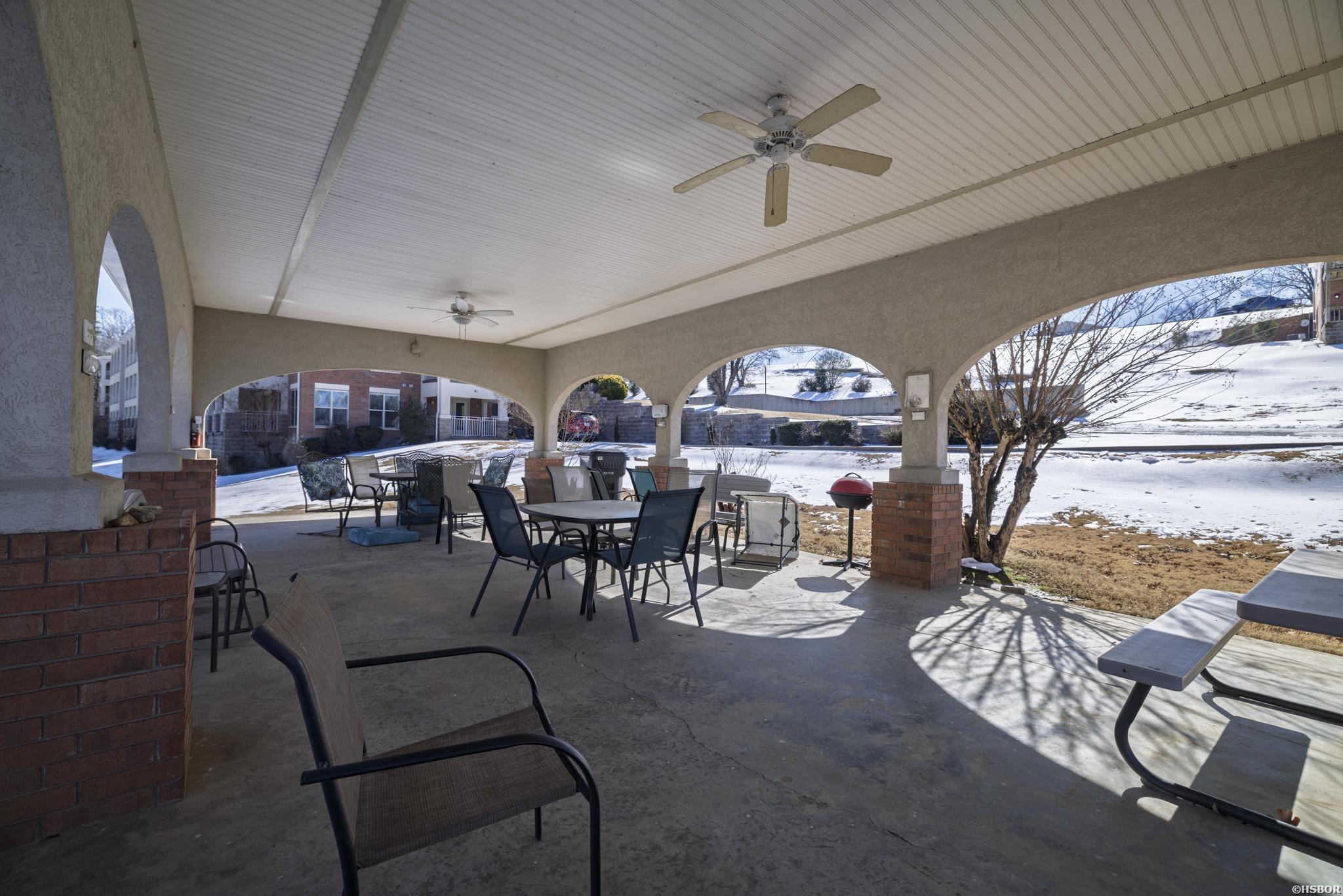 518 Amity Property Photo 40