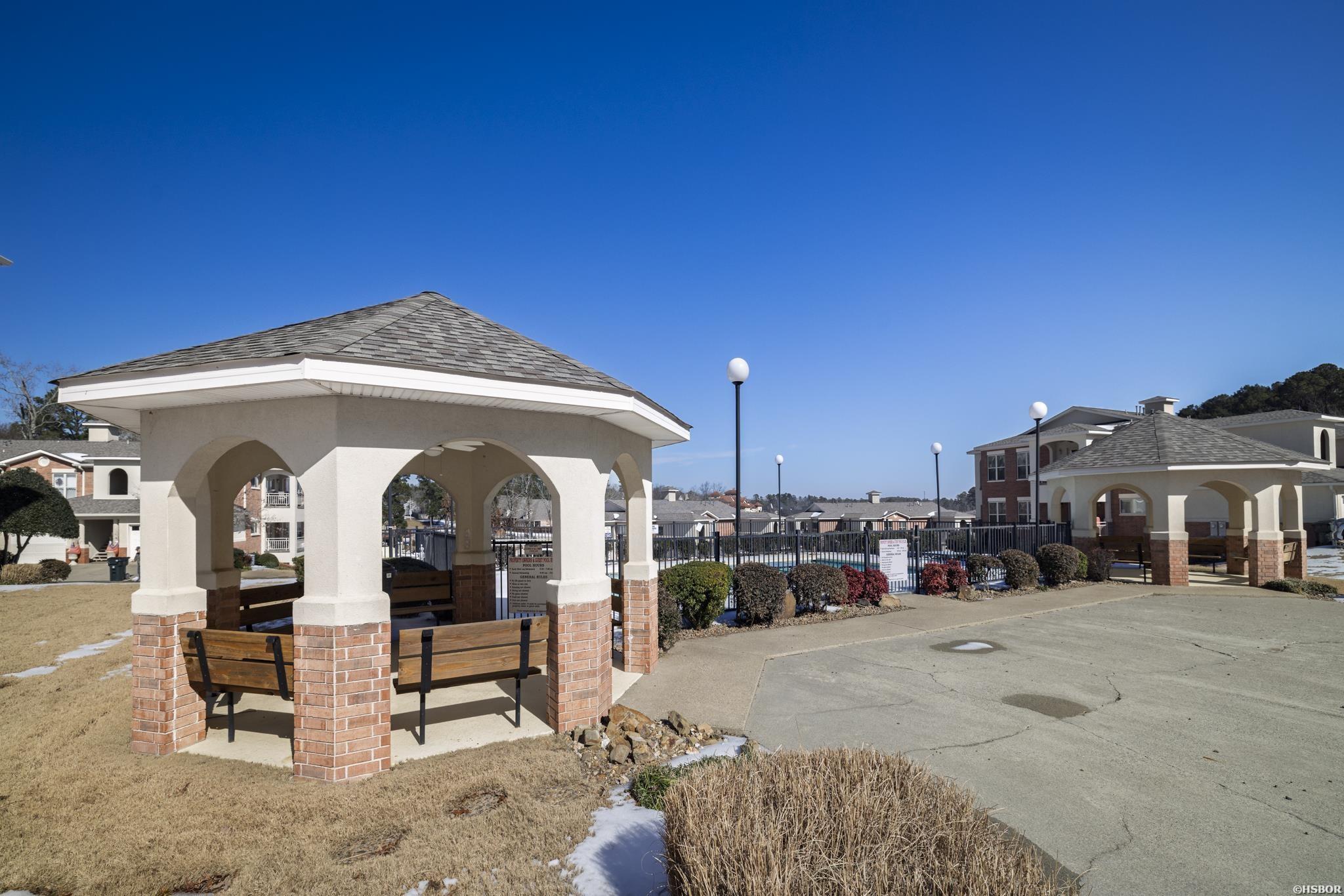 518 Amity Property Photo 41