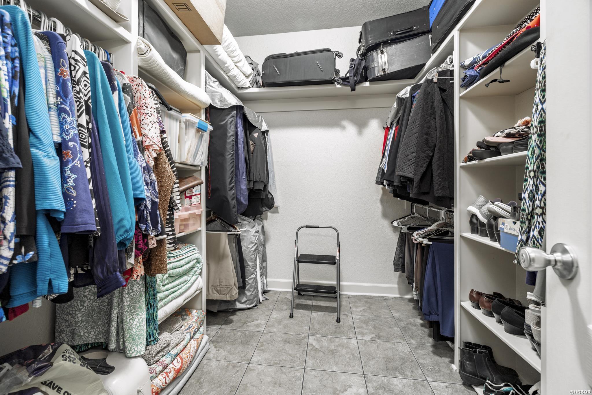 518 Amity Property Photo 43