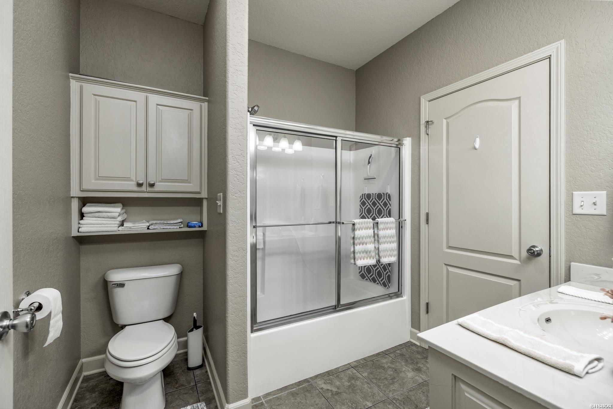 518 Amity Property Photo 44