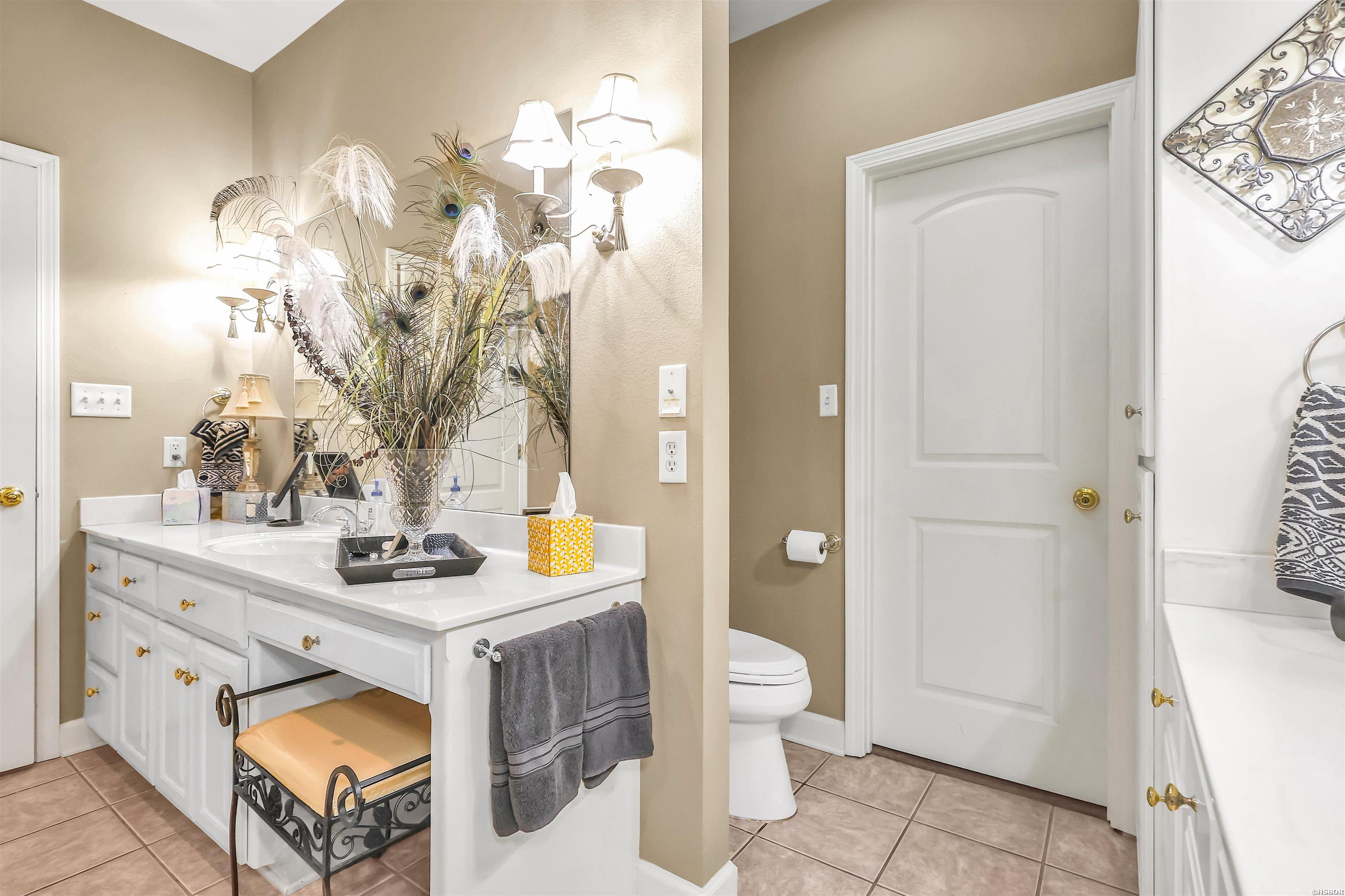 518 Amity Road Property Photo 30