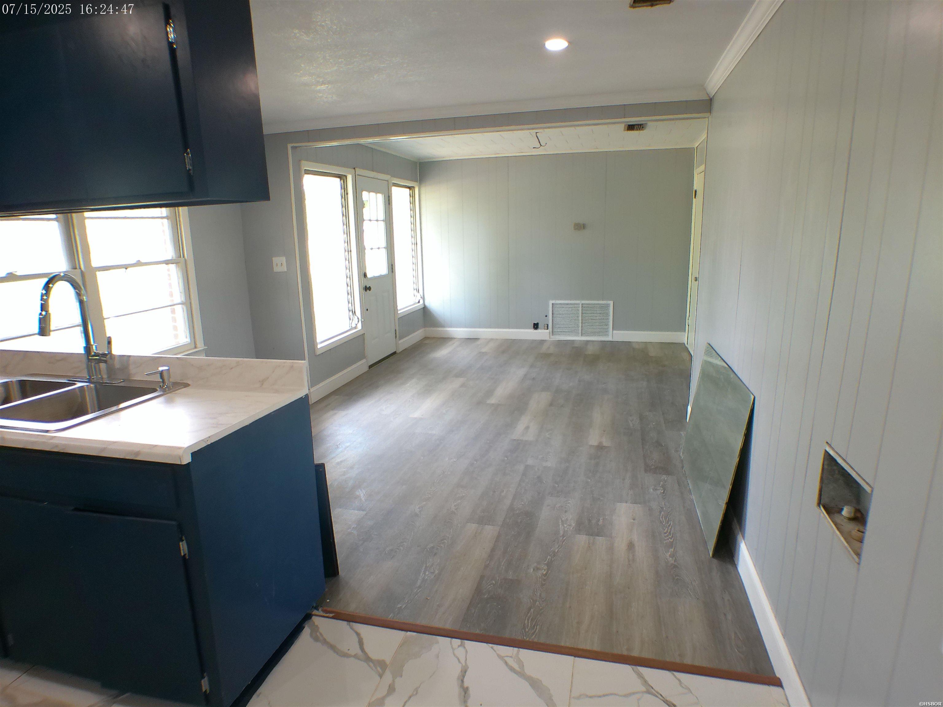 109 N 7th Street Property Photo 4