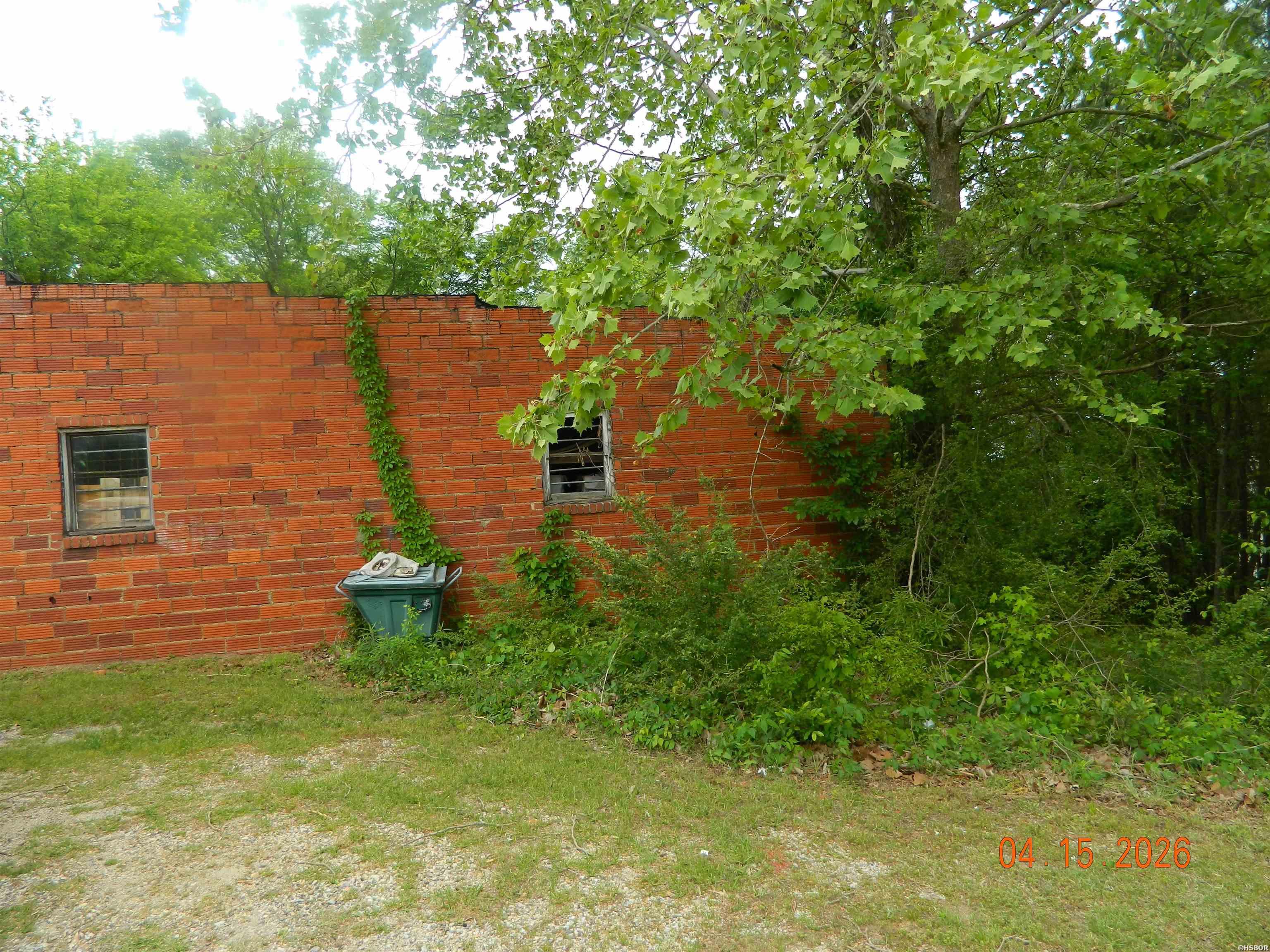1210 Page Avenue Property Photo 3