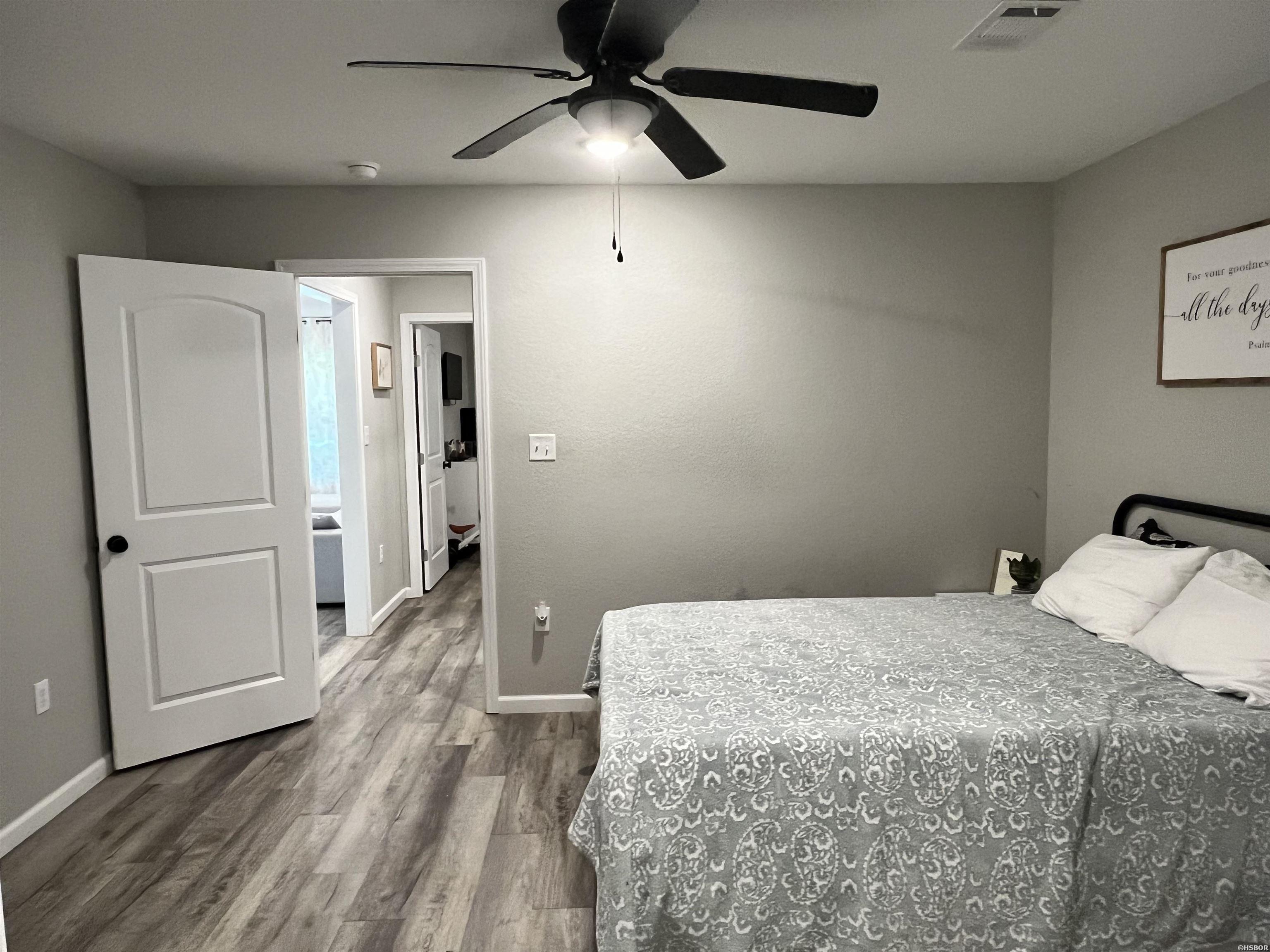 1733 Caddo Street Property Photo 12