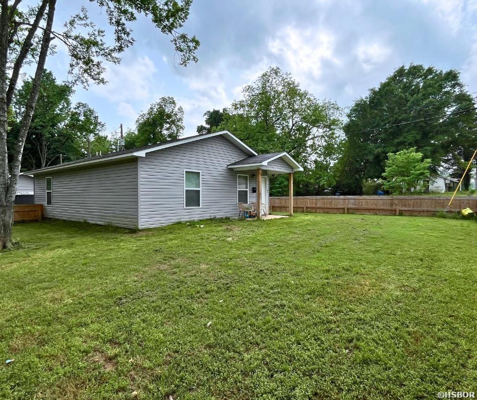 1733 Caddo Street Property Photo 15