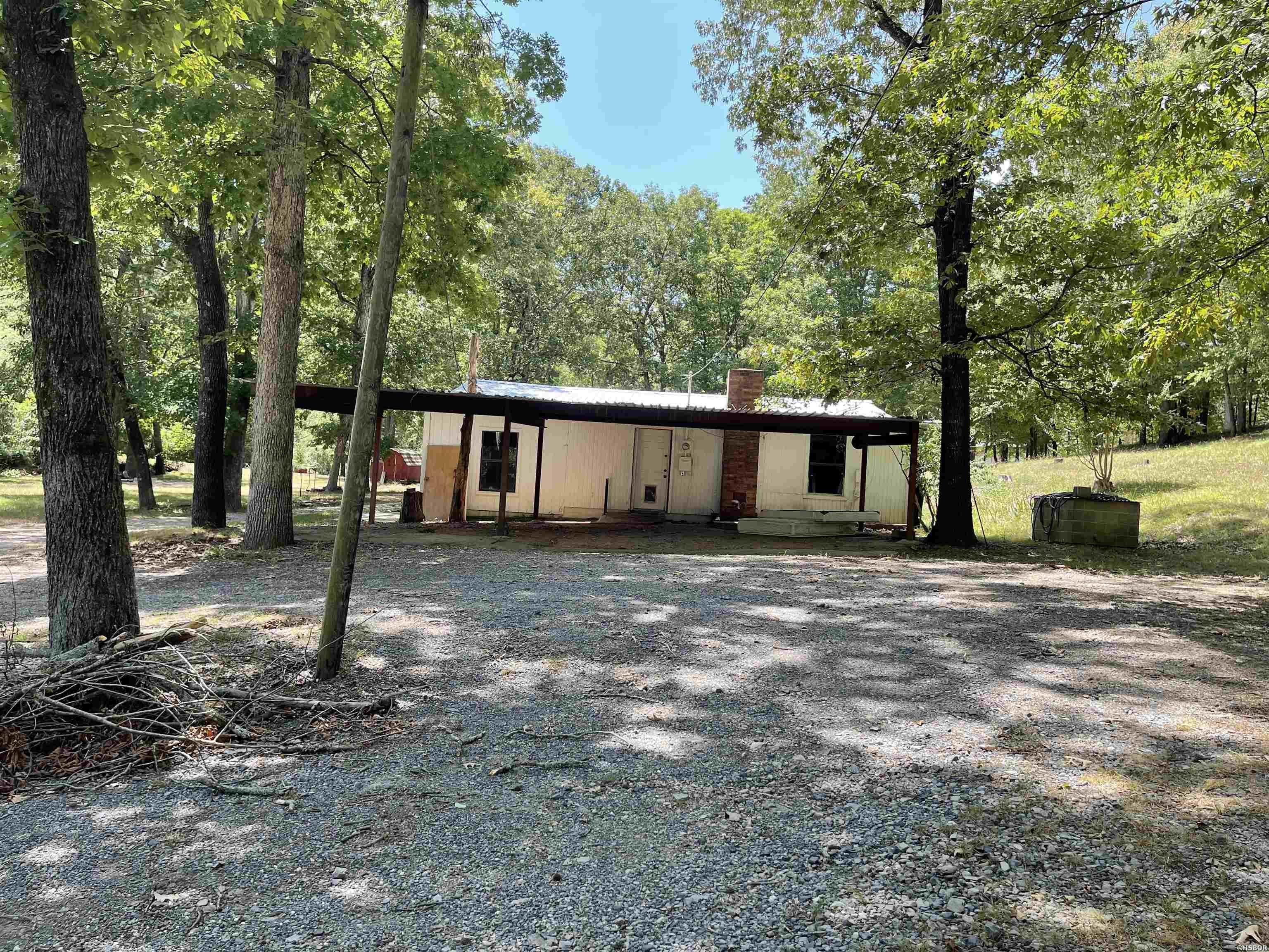 106 Holiday Trail Property Photo 6