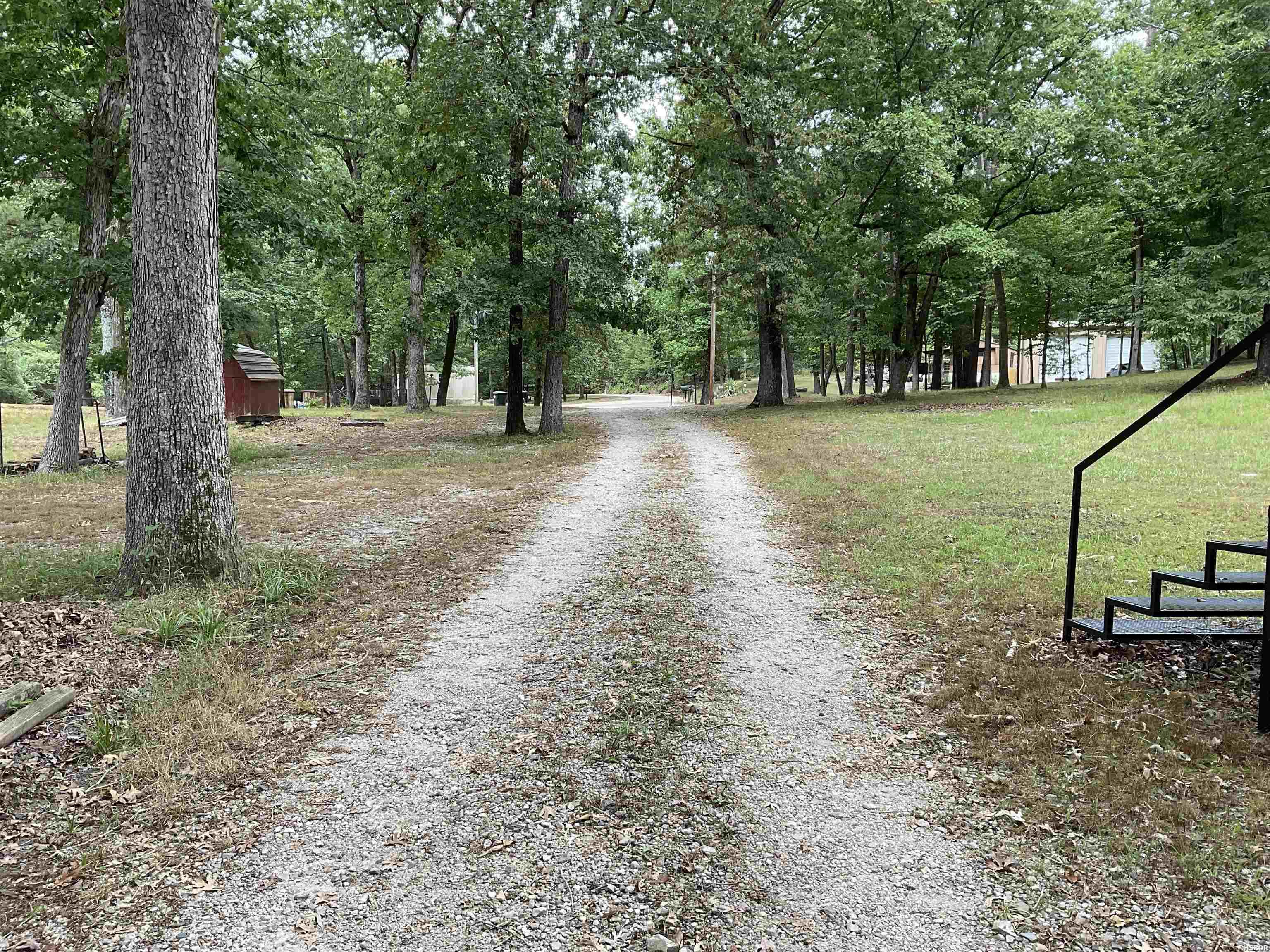 106 Holiday Trail Property Photo 9