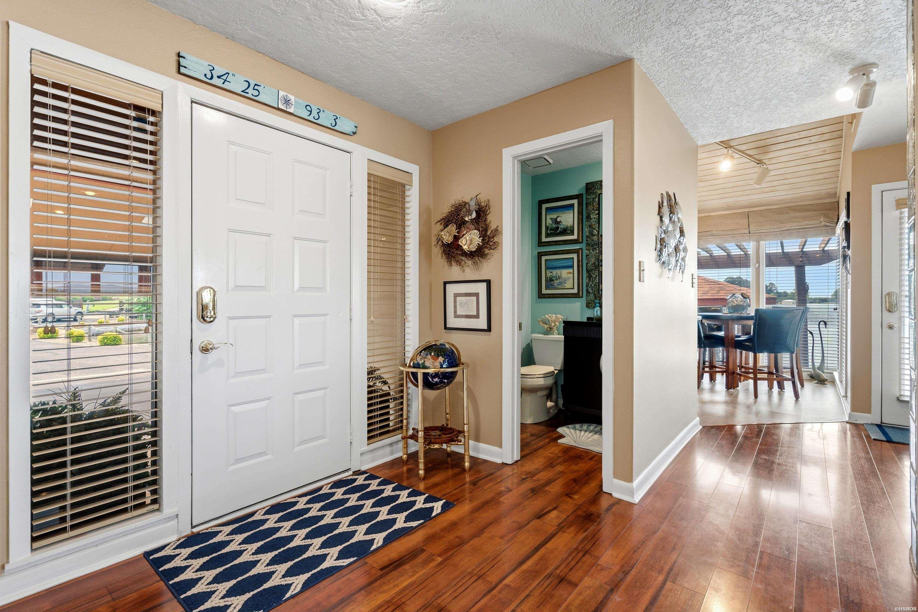 106 Farr Shores Bay Property Photo 3
