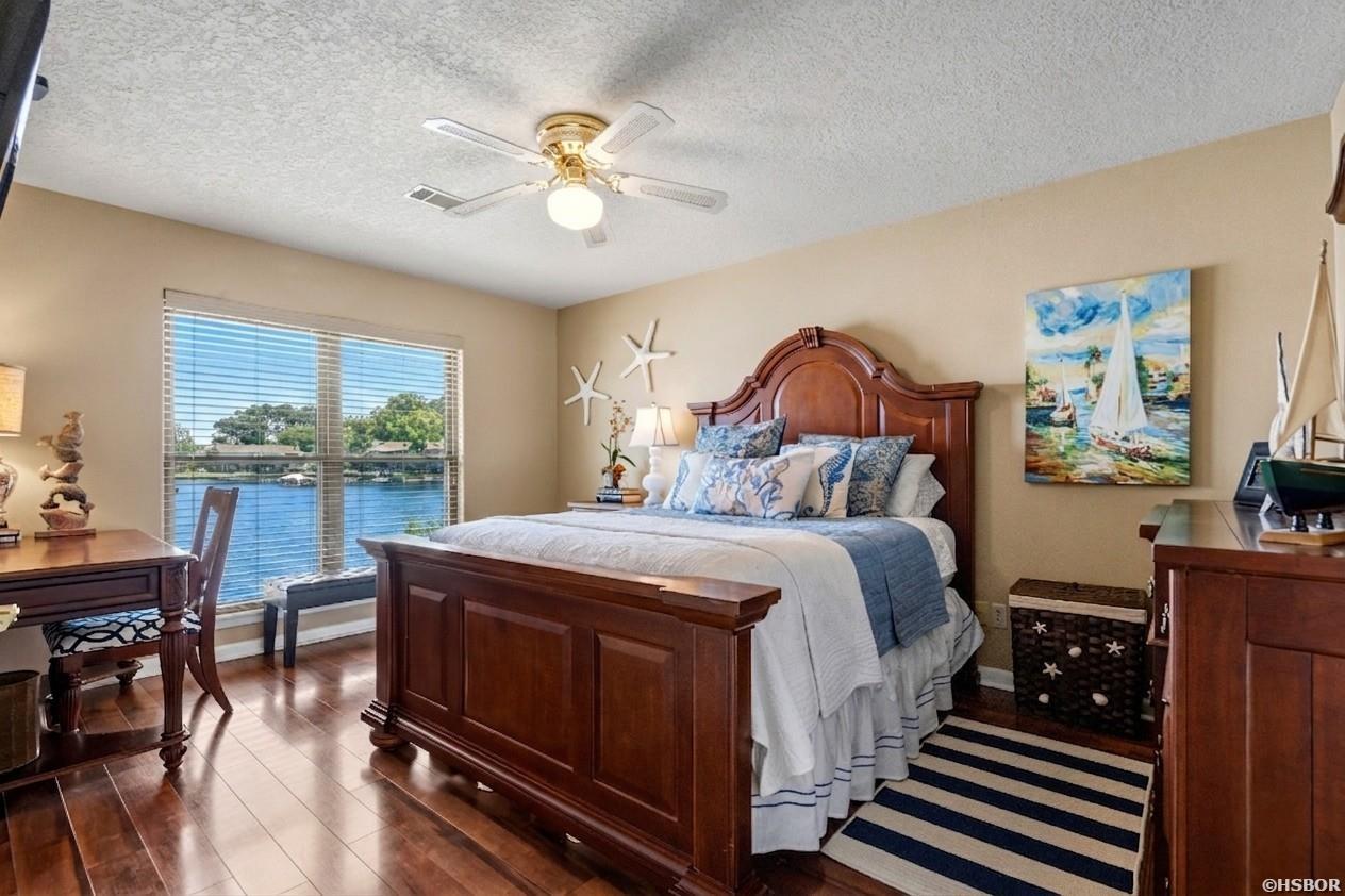 106 Farr Shores Bay Property Photo 18