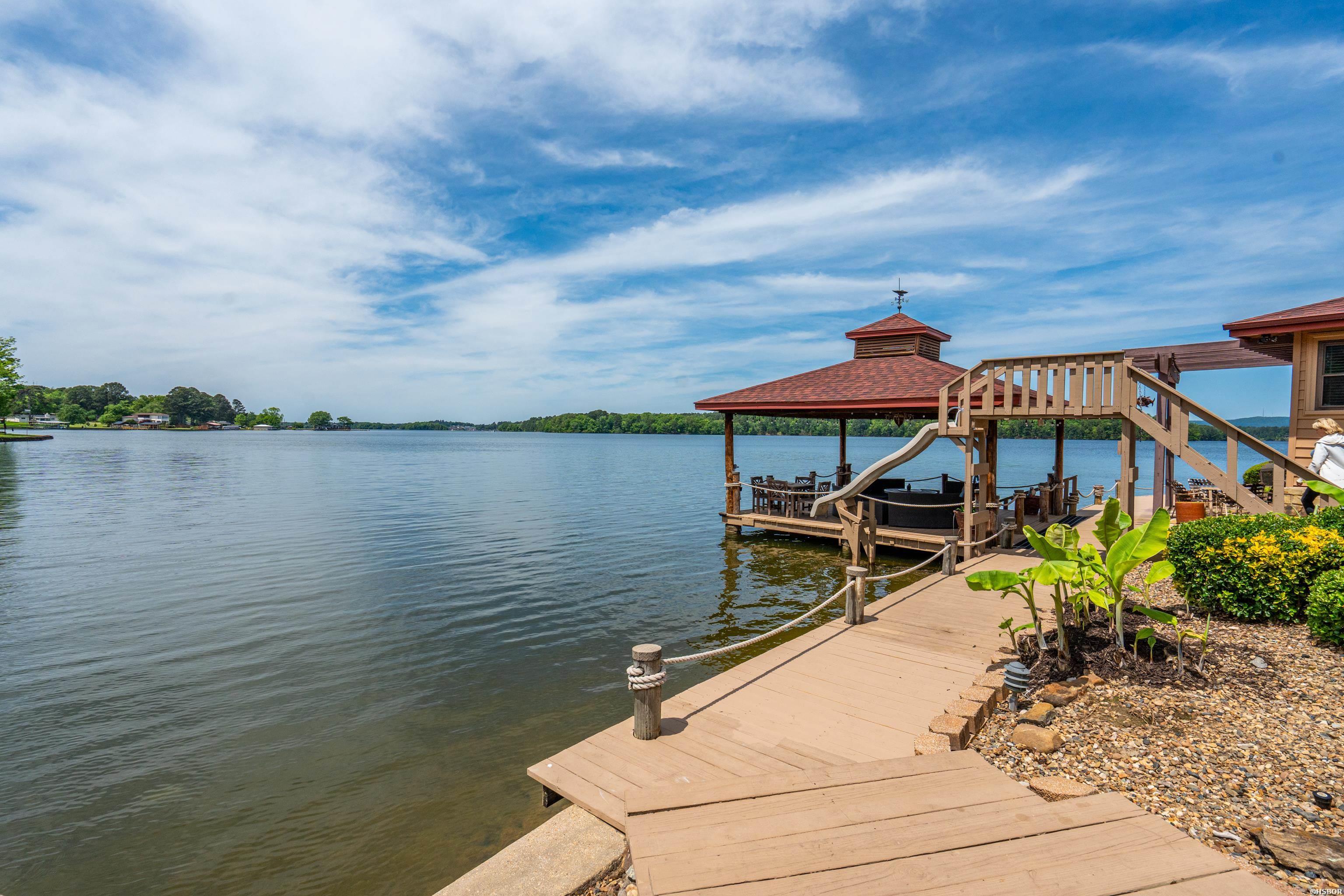 106 Farr Shores Bay Property Photo 28