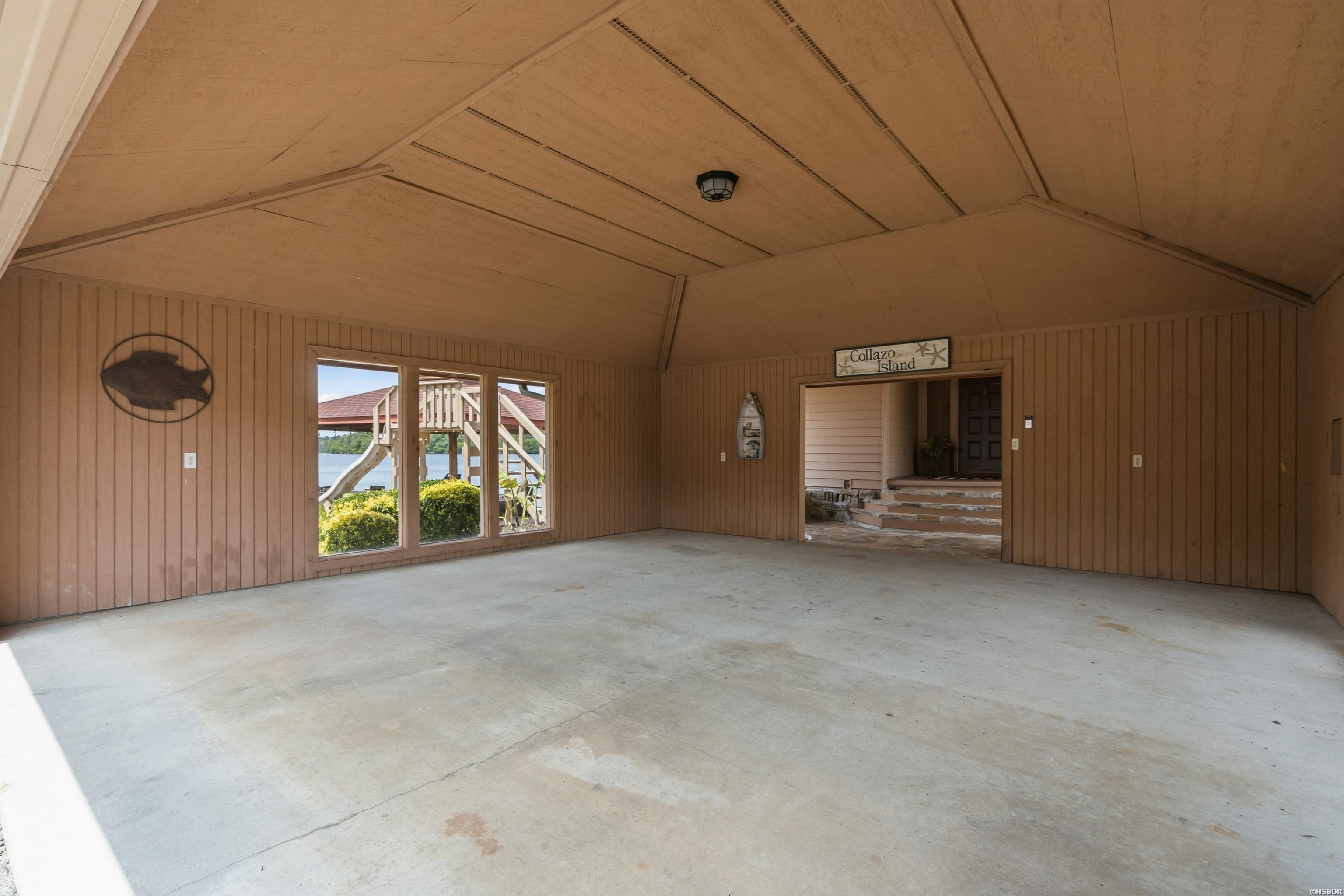 106 Farr Shores Bay Property Photo 47
