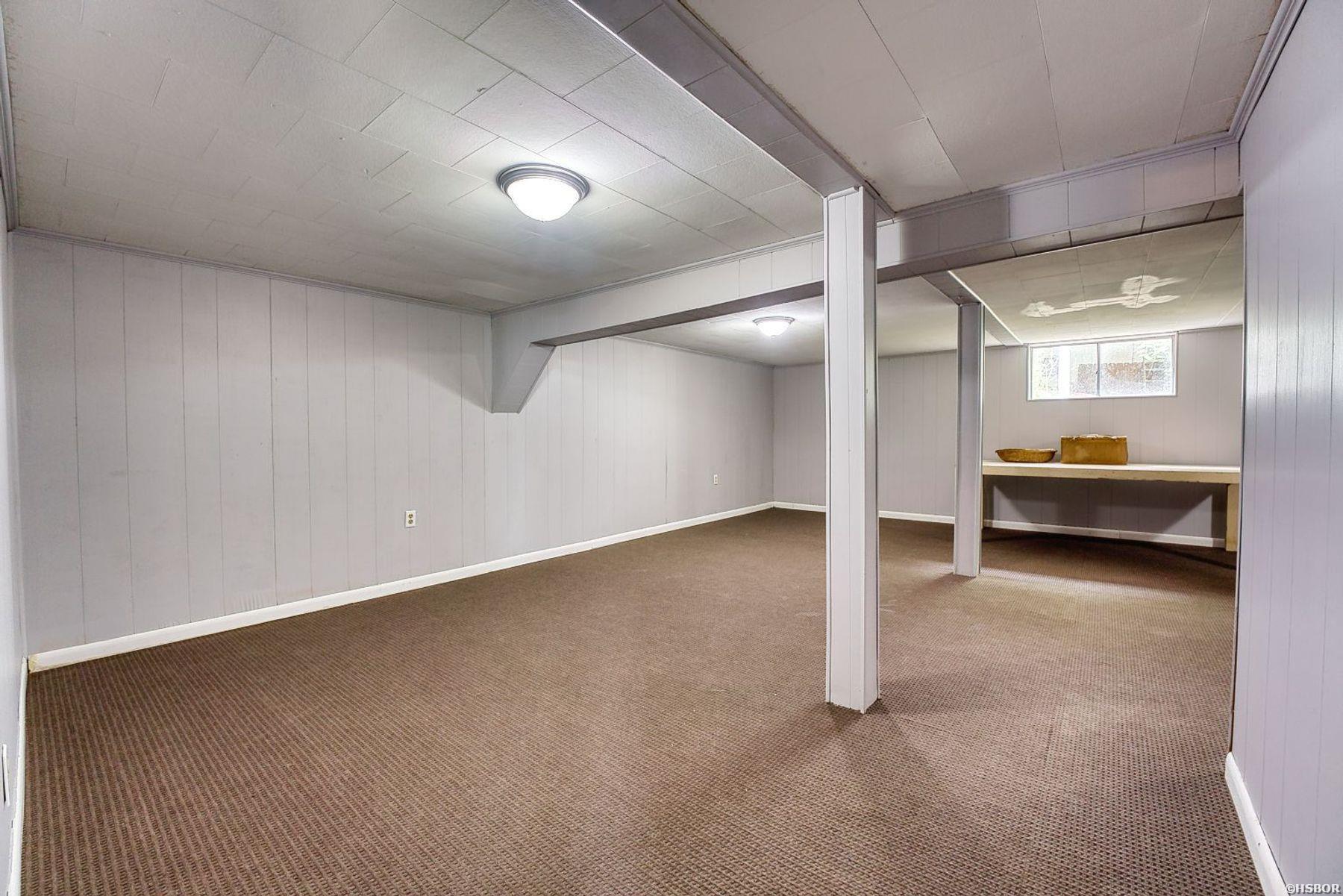 2702 Malvern Avenue Property Photo 29