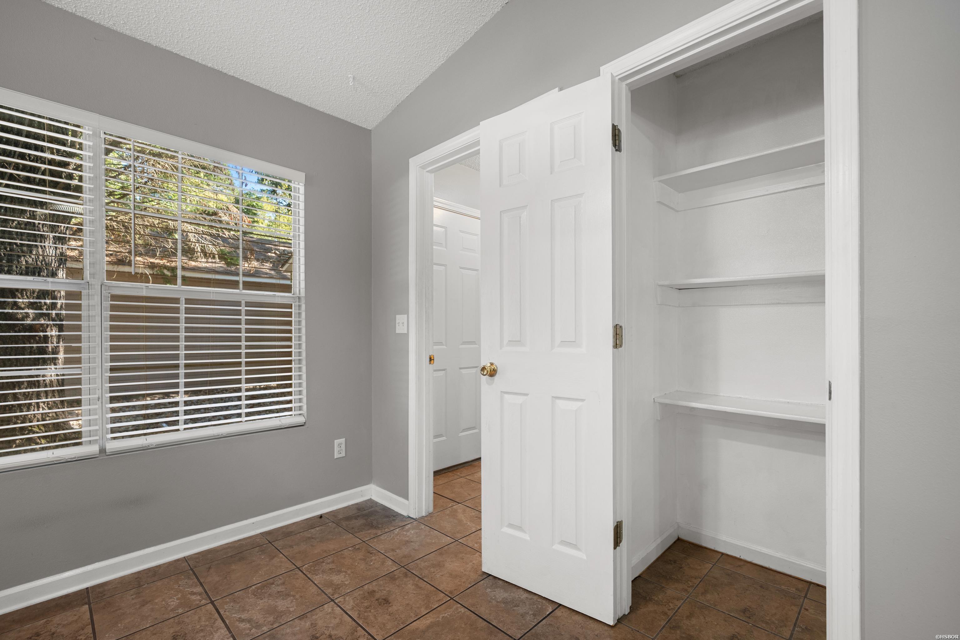 207 Kleinshore Road Property Photo 36