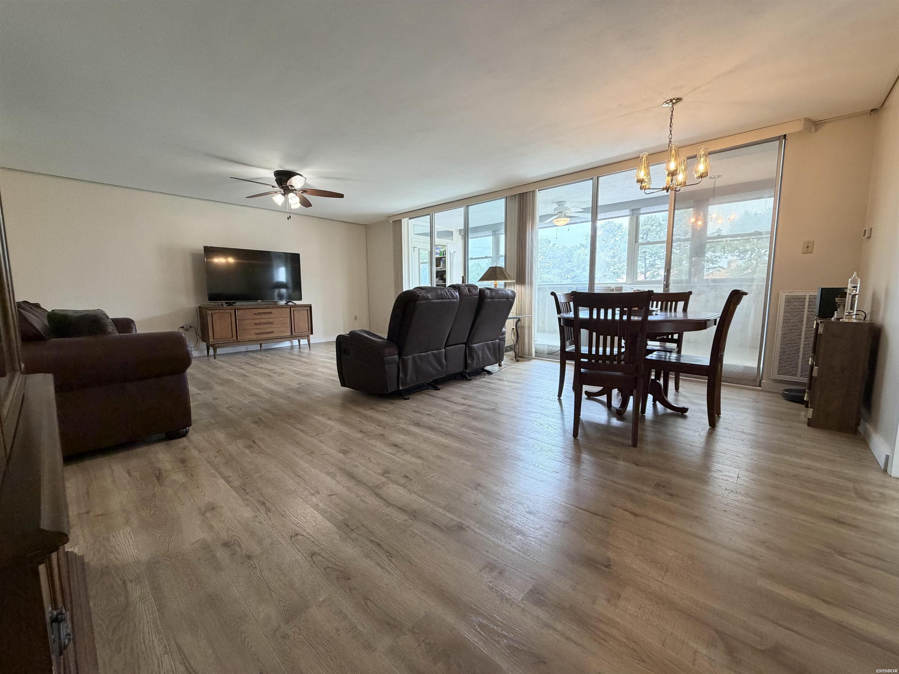 740 Weston Road Property Photo 21