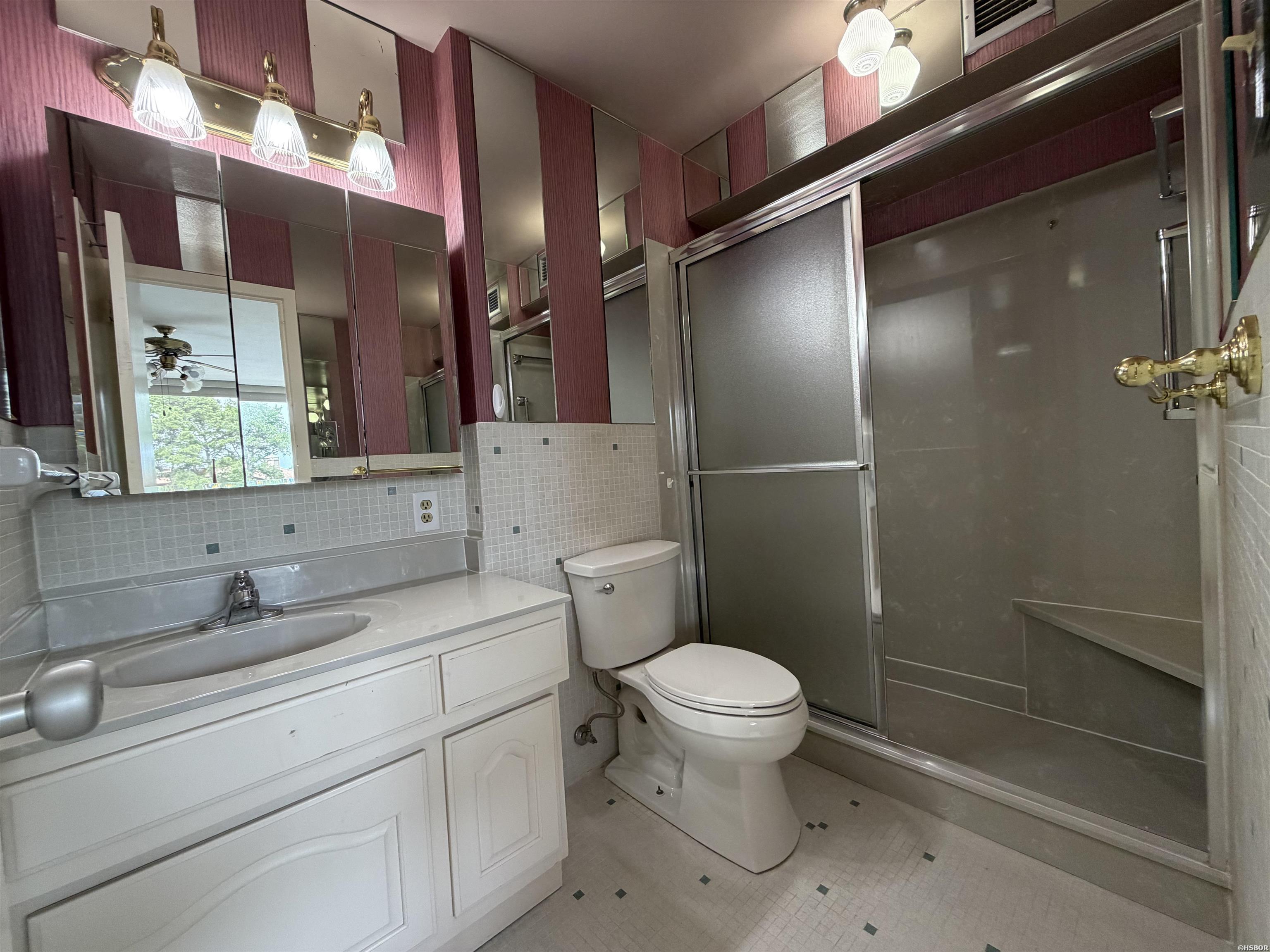 740 Weston Road Property Photo 35