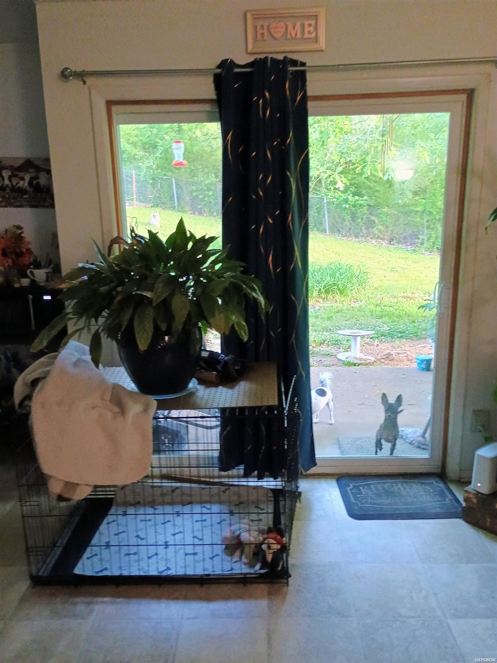 905 Nicole Drive Property Photo 6