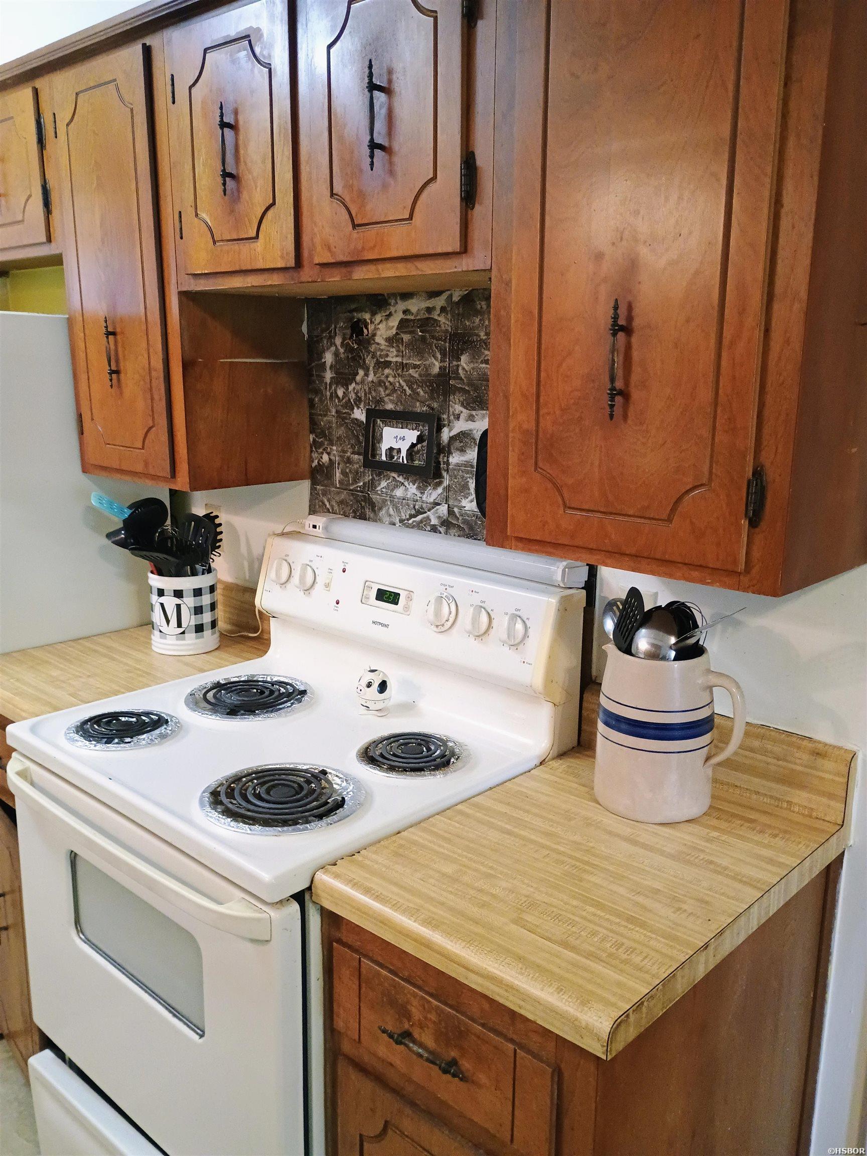 905 Nicole Drive Property Photo 12