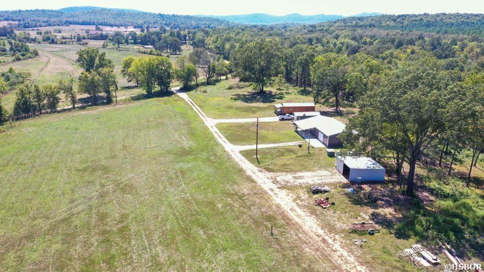 684 Old Waters Hwy Property Photo 1