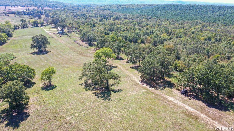 684 Old Waters Hwy Property Photo 3