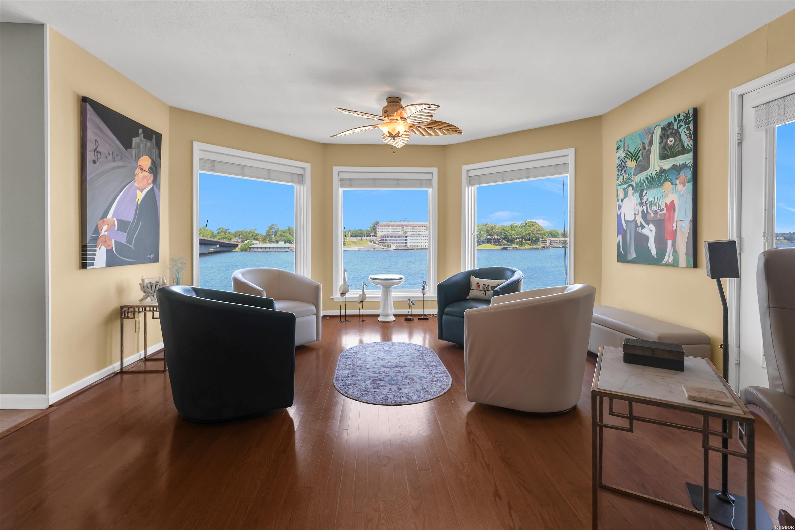 101 Long Island Drive Property Photo 14