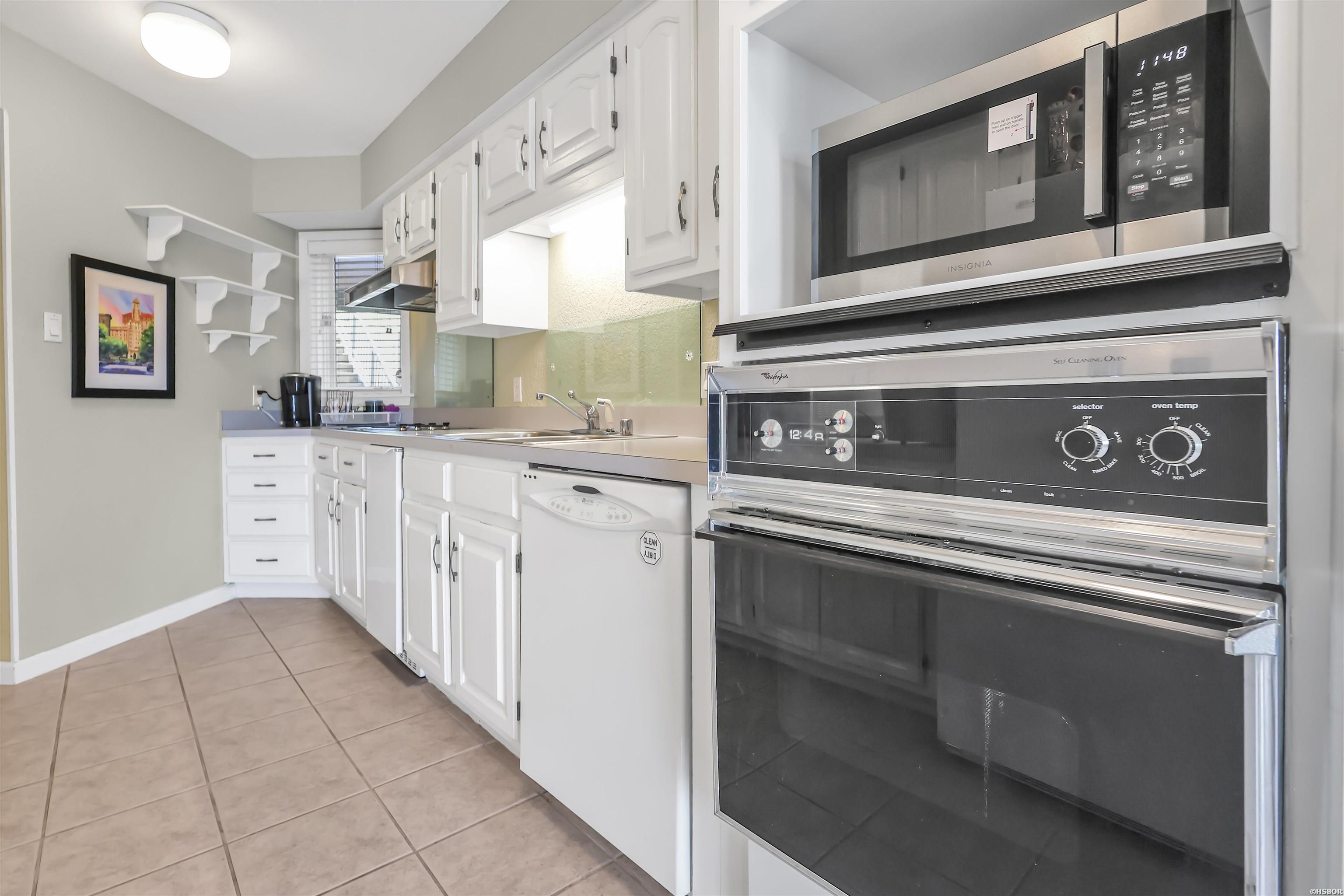 101 Long Island Drive Property Photo 17
