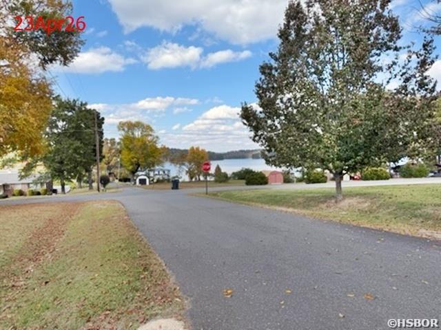201 Breezehill Road Property Photo 8